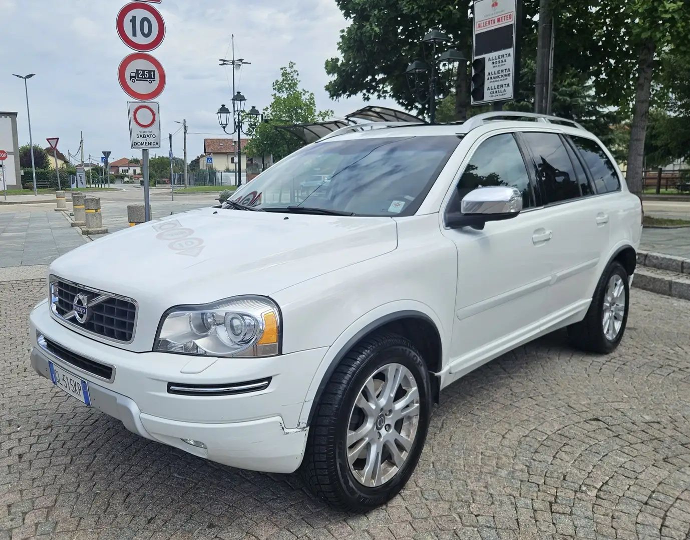 Volvo XC90 XC90 2.4 d5/PELLE BIANCA/TETTO/solo commercianti! Wit - 1