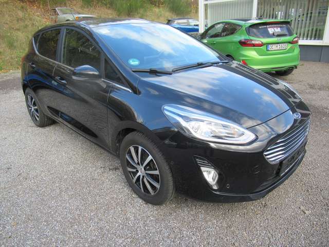 Imagine Ford Fiesta Titanium *Autom.*PDC*Winterpaket*Alu*