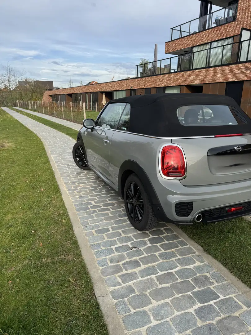 MINI Cooper Cabrio jhon works uitvoering Grijs - 2
