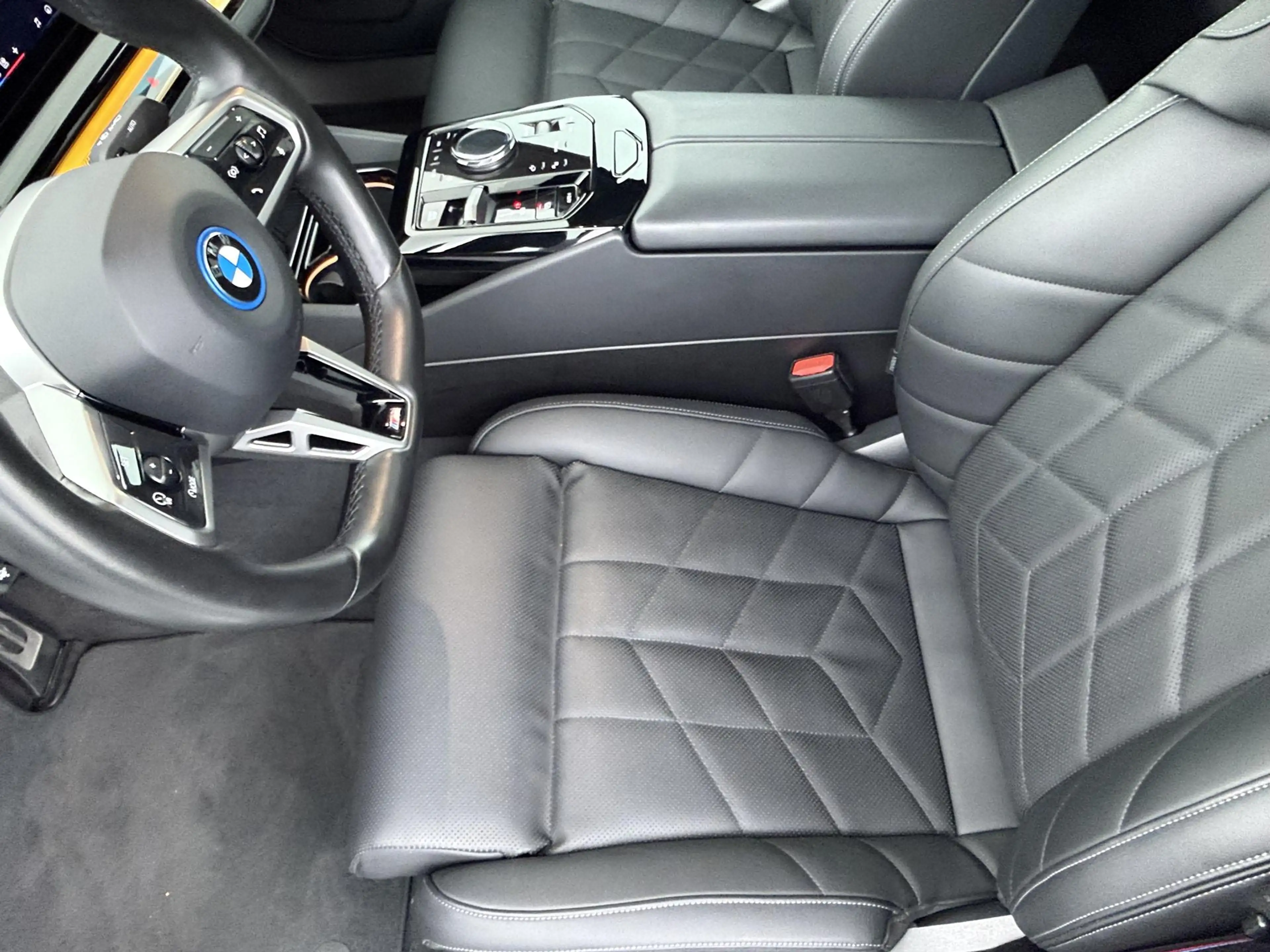 BMW i5 eDrive40 84 kWh M Sport Pro | Glazen Panoramadak | — photo 13