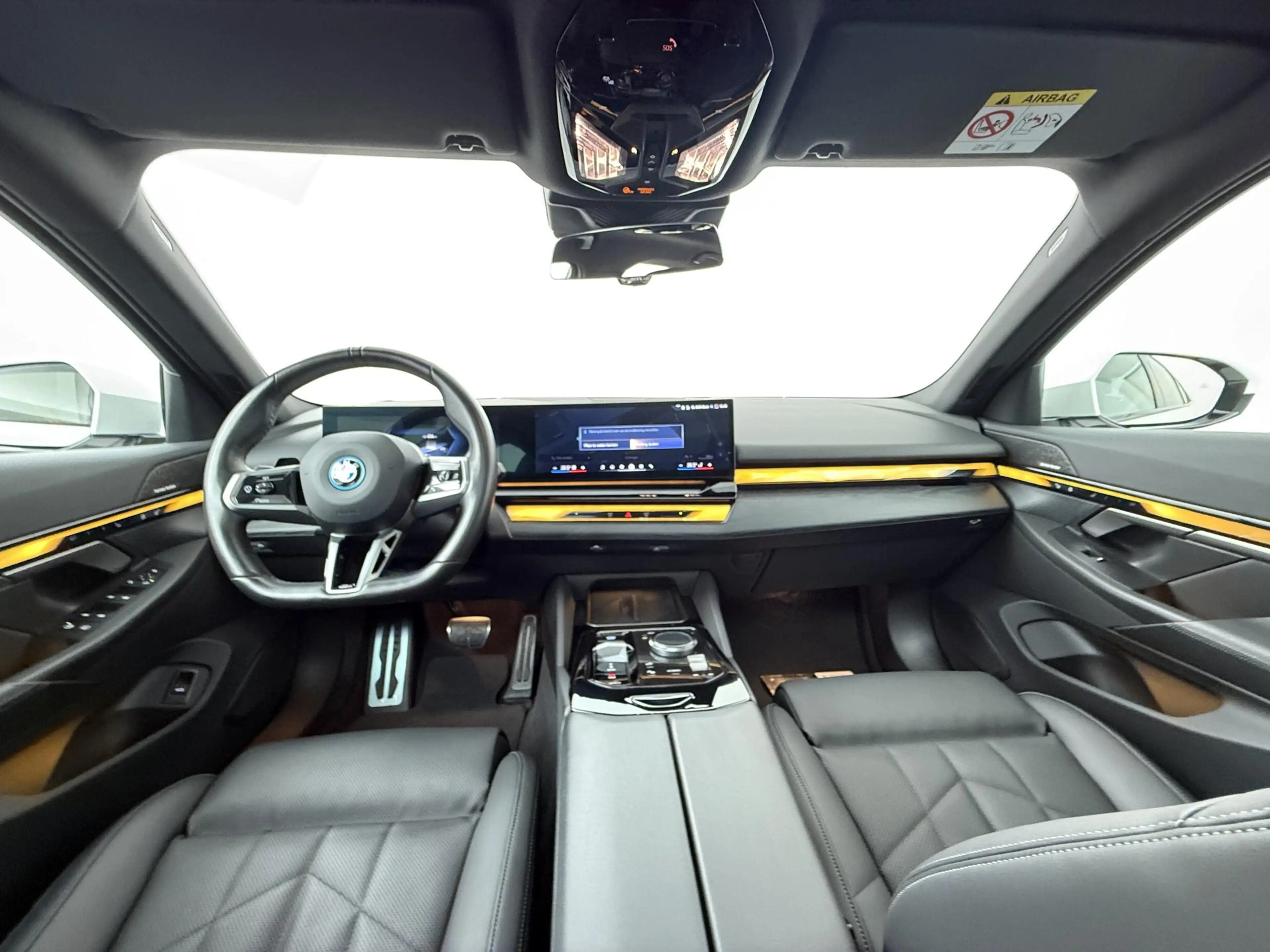BMW i5 eDrive40 84 kWh M Sport Pro | Glazen Panoramadak | — photo 5