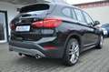 BMW X1 xDrive 20 d Advantage Zwart - thumbnail 4