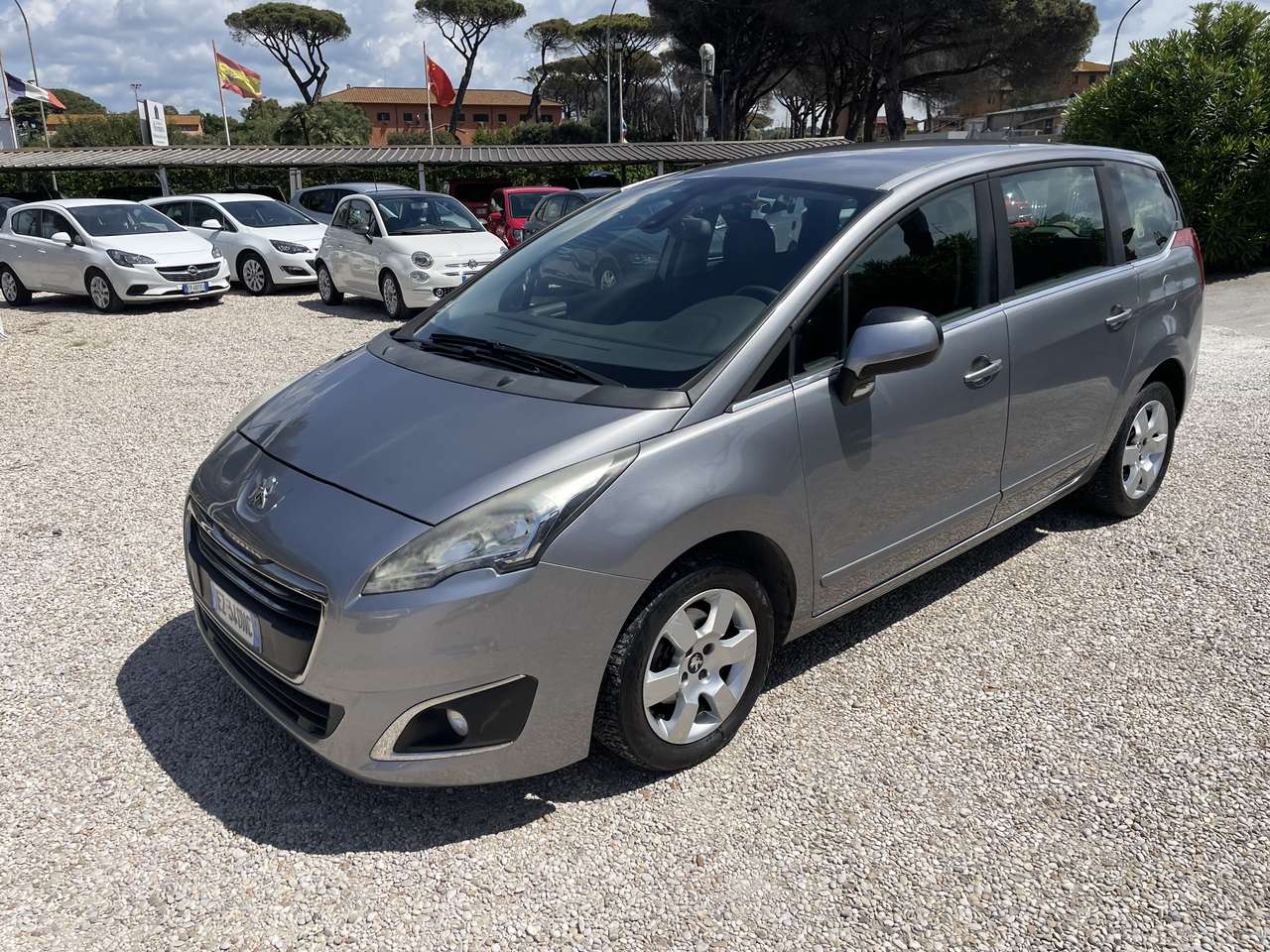 Peugeot 5008 5008 1.6 hdi 8v Active 115cv MOTORE ROTTO