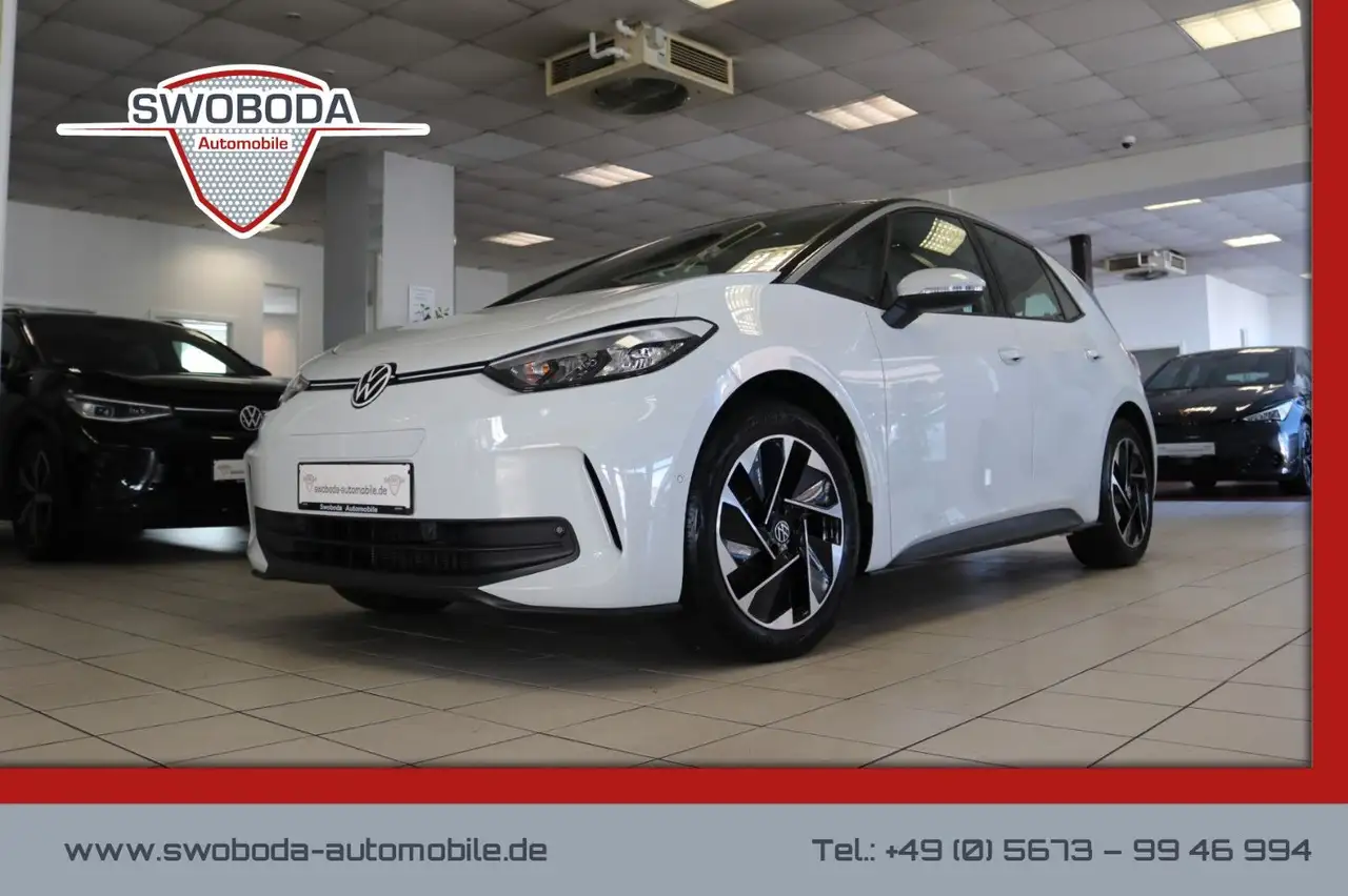2024 Volkswagen ID.3 Pro 150 kW Rückfahrkamera ACC STHZ 93%, photograph 1