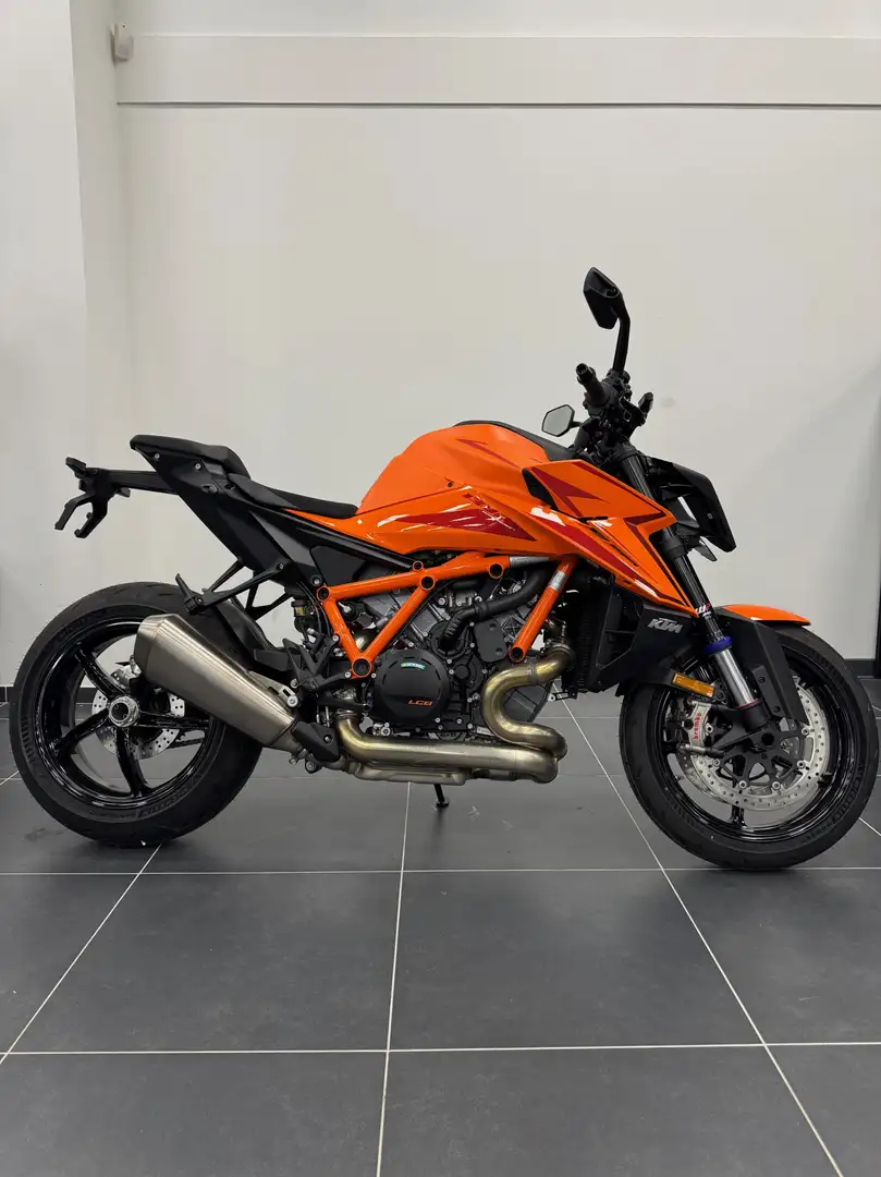 KTM 1390 Super Duke R EVO - 1