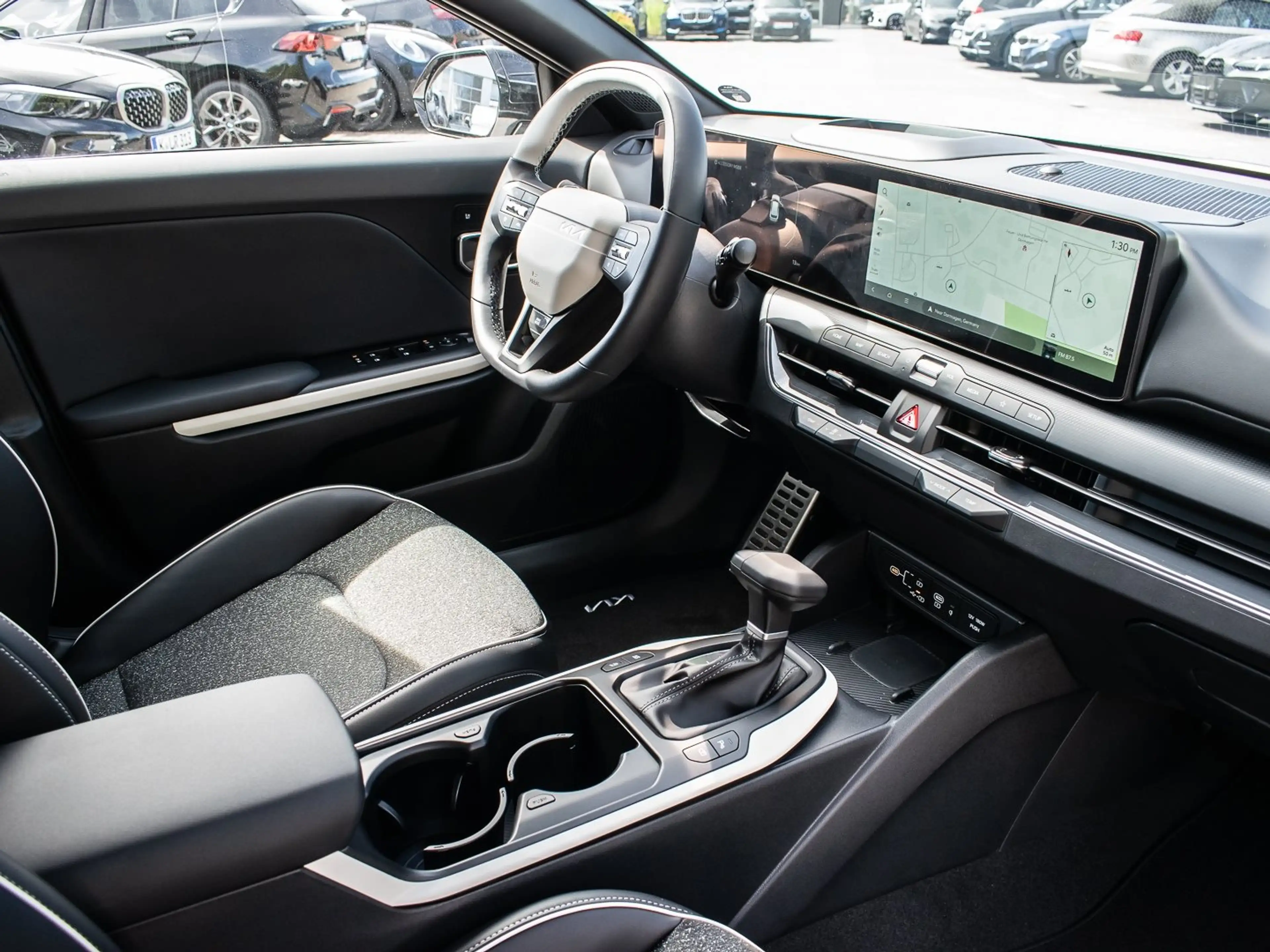 Kia K4 1.6T DCT 180 GT-Line DriveWiseParkPro Navi Kamera — photo 7