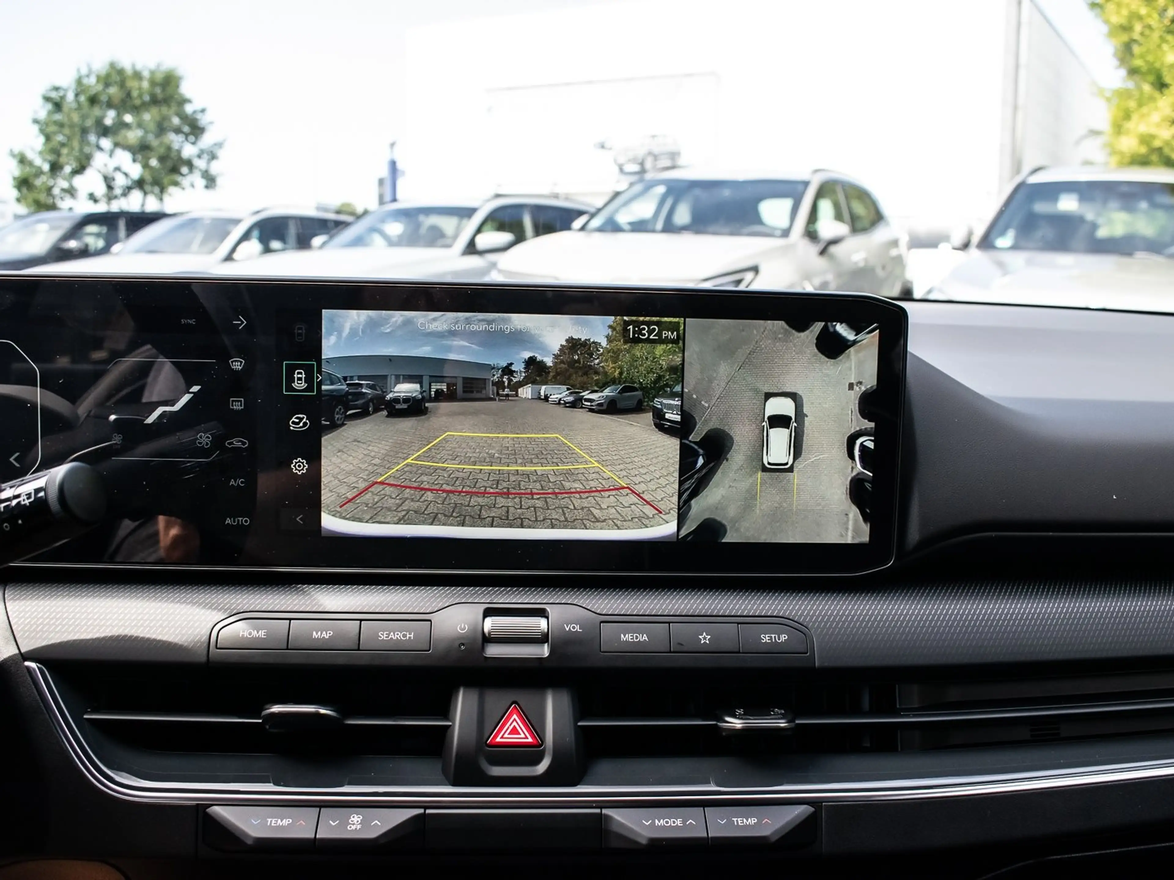 Kia K4 1.6T DCT 180 GT-Line DriveWiseParkPro Navi Kamera — photo 12