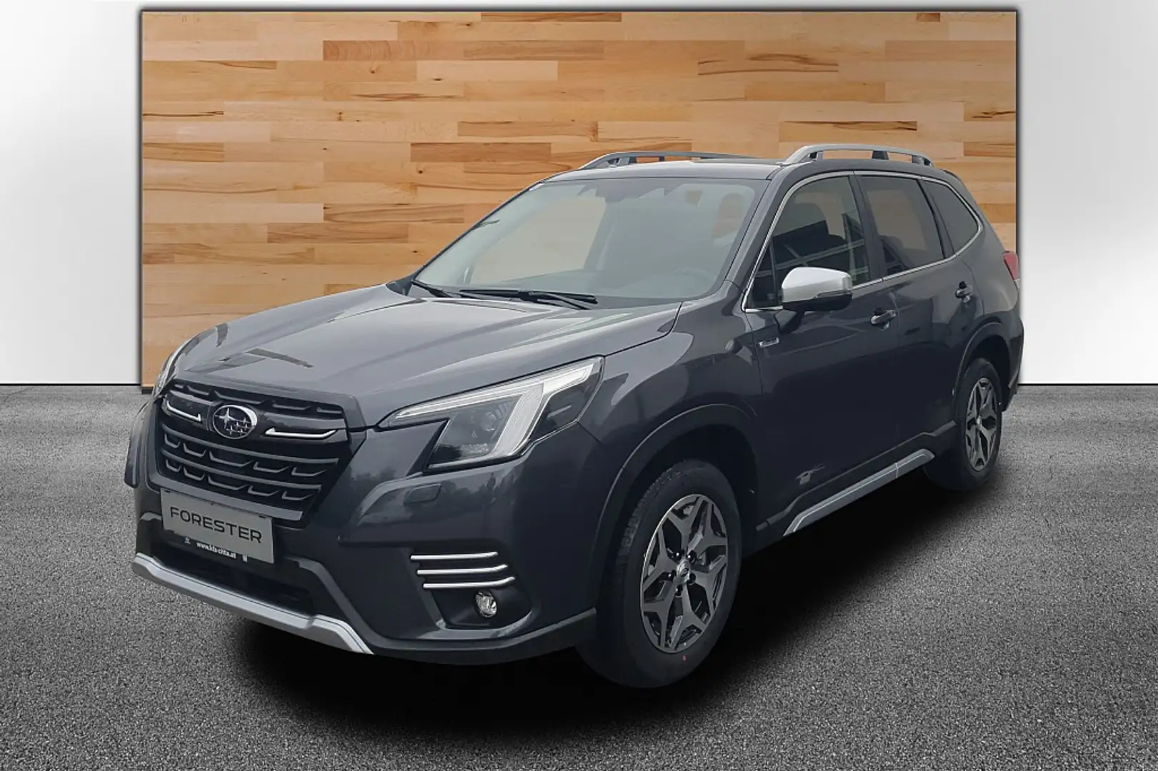 Subaru Forester 2,0i e-Boxer Style Xtra AWD Aut. Grau - 1