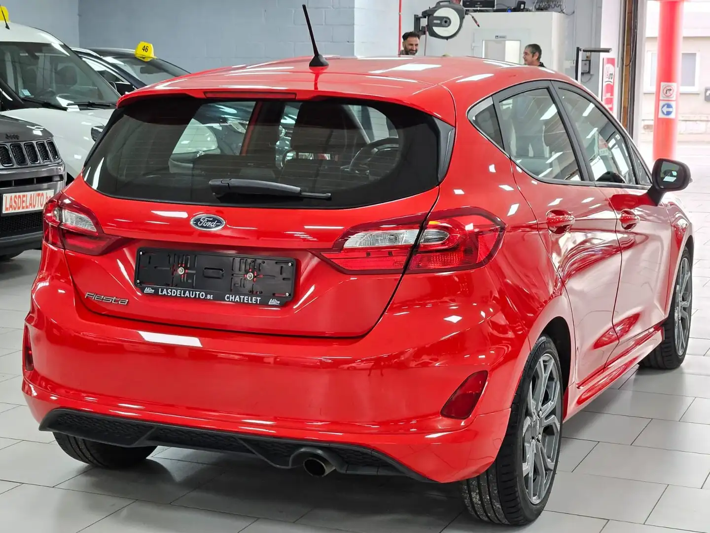 Ford Fiesta 1.0i ST-Line Lane Assist Clim Cruise Carplay Blue Rojo - 2