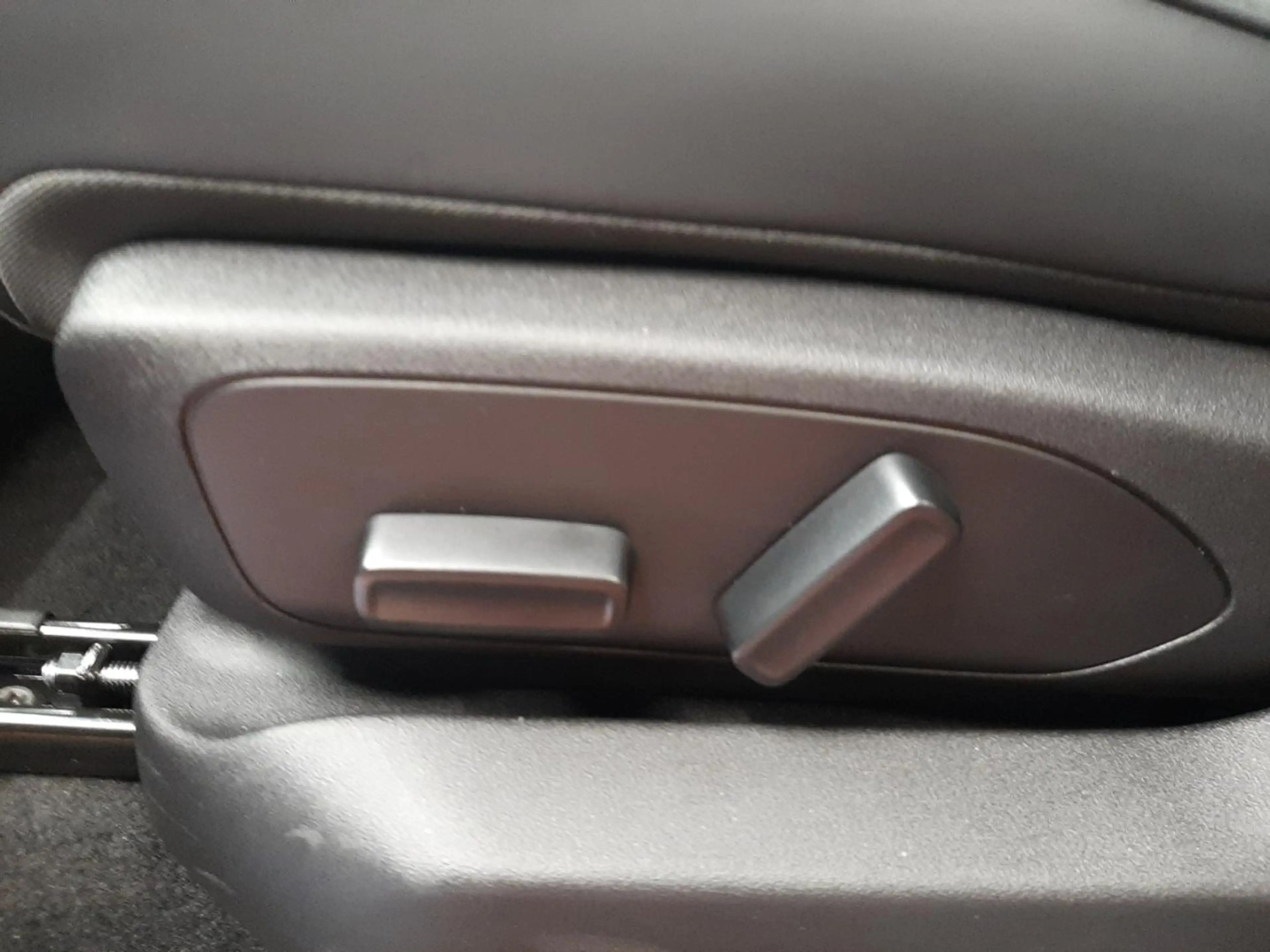 Leapmotor C10 DESIGN HYBRID EV LEAP C10 — photo 15
