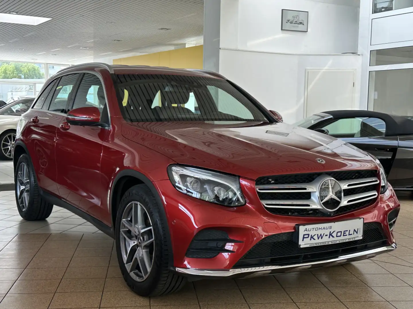 Mercedes-Benz GLC 350 d 4Matic*AMG-LiNE*360*COMAND*LED* Rot - 2