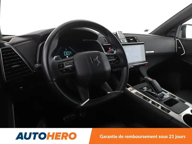 DS Automobiles DS 7 Crossback view 13