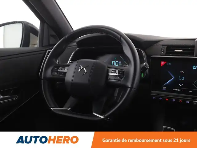 DS Automobiles DS 7 Crossback view 15