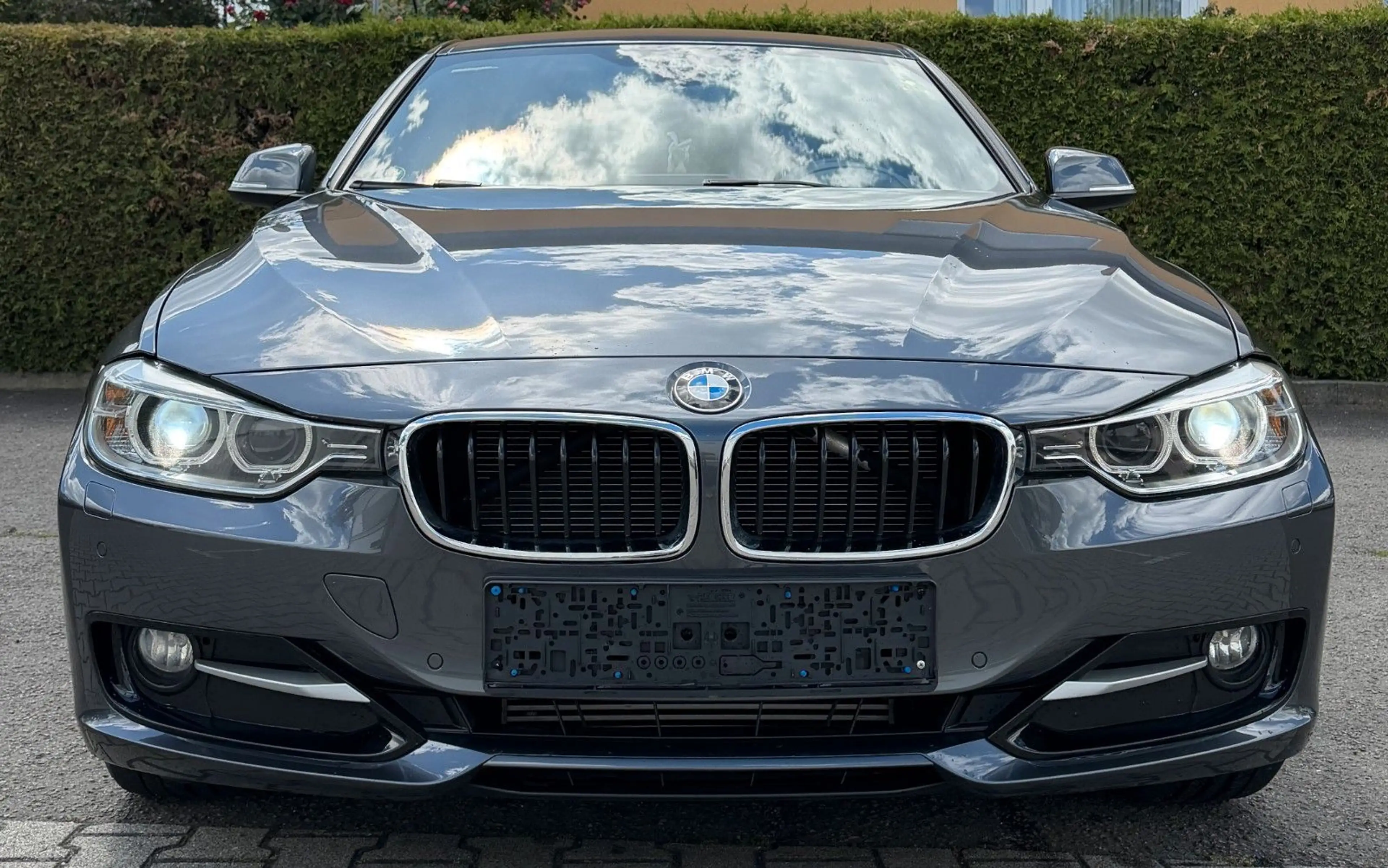 BMW 320 d Touring Sport Line XENON PDC NAVI LEDER 2HD — photo 5