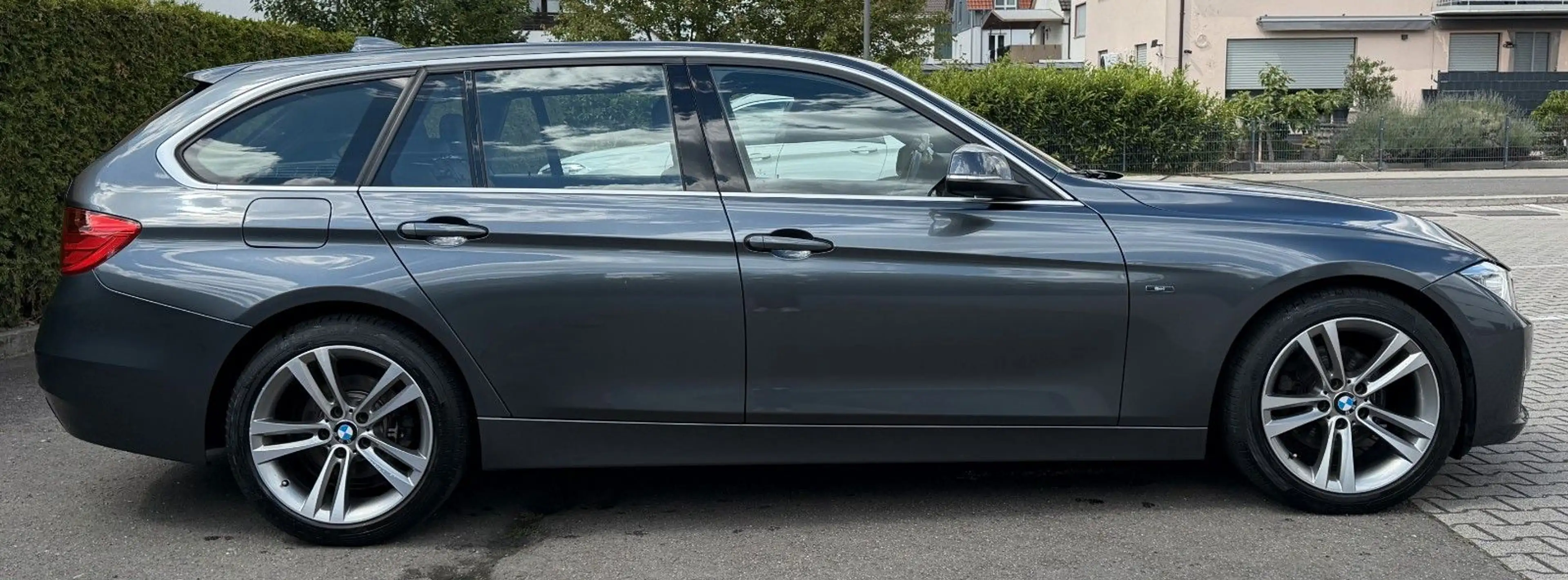BMW 320 d Touring Sport Line XENON PDC NAVI LEDER 2HD — photo 10