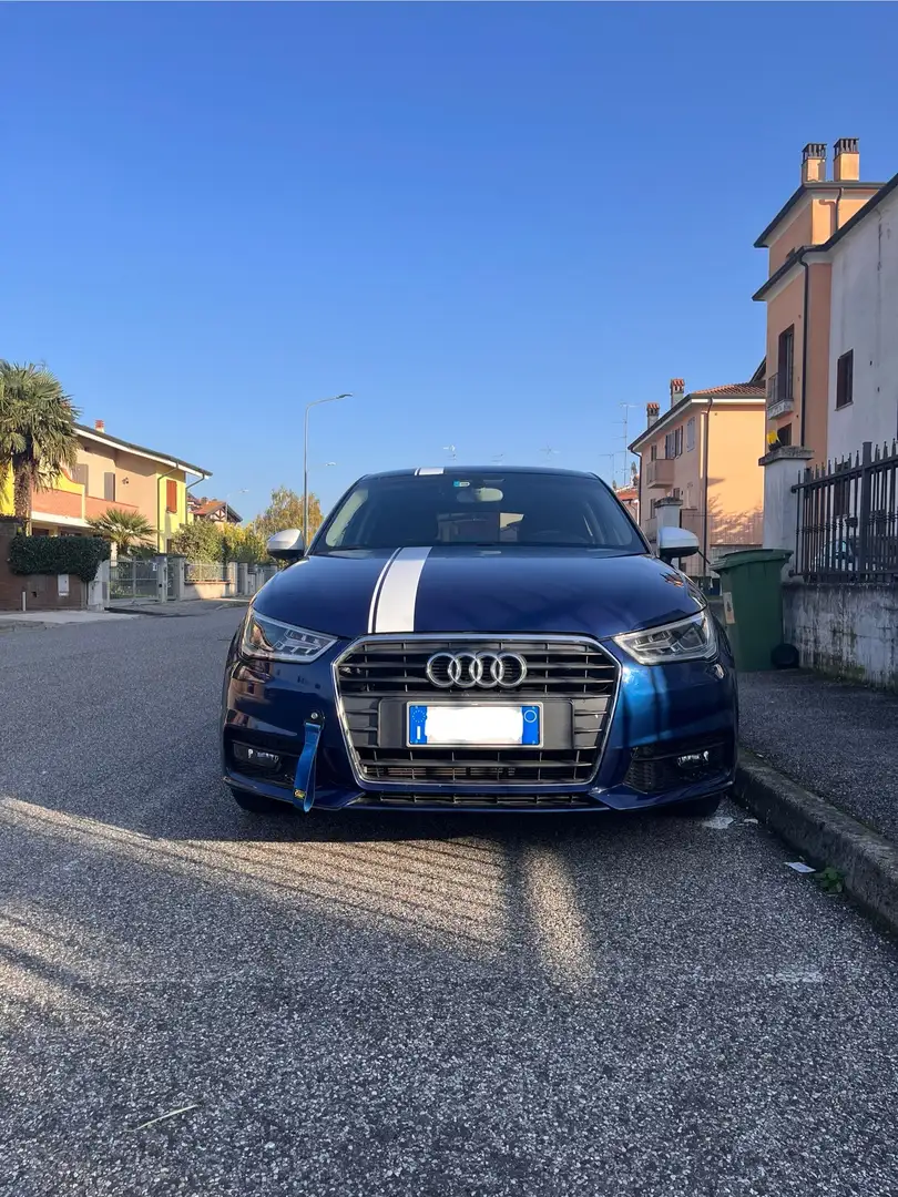 Audi A1 Sportback 1.4 tdi Sport - 1