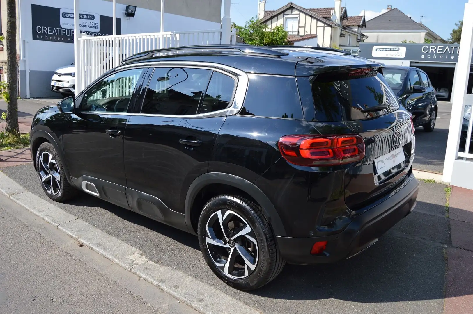 Citroen C5 Aircross BLUEHDI 180CH S\u0026S SHINE EAT8 E6.D-TEMP Noir - 2
