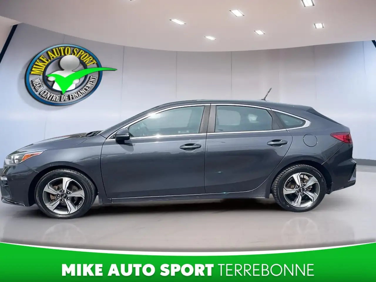 Kia Forte снимка Kia Forte