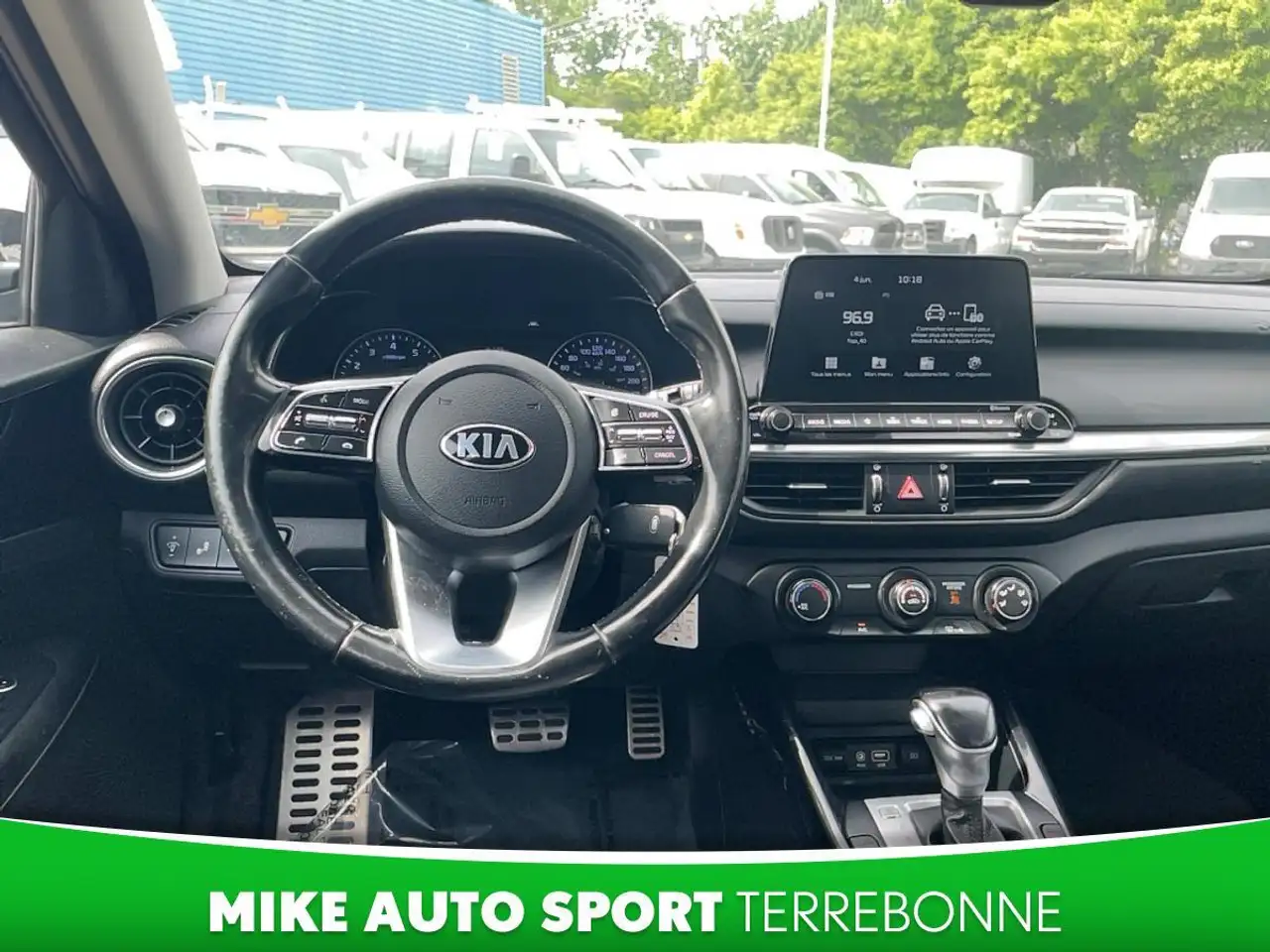 Kia Forte снимка Kia Forte