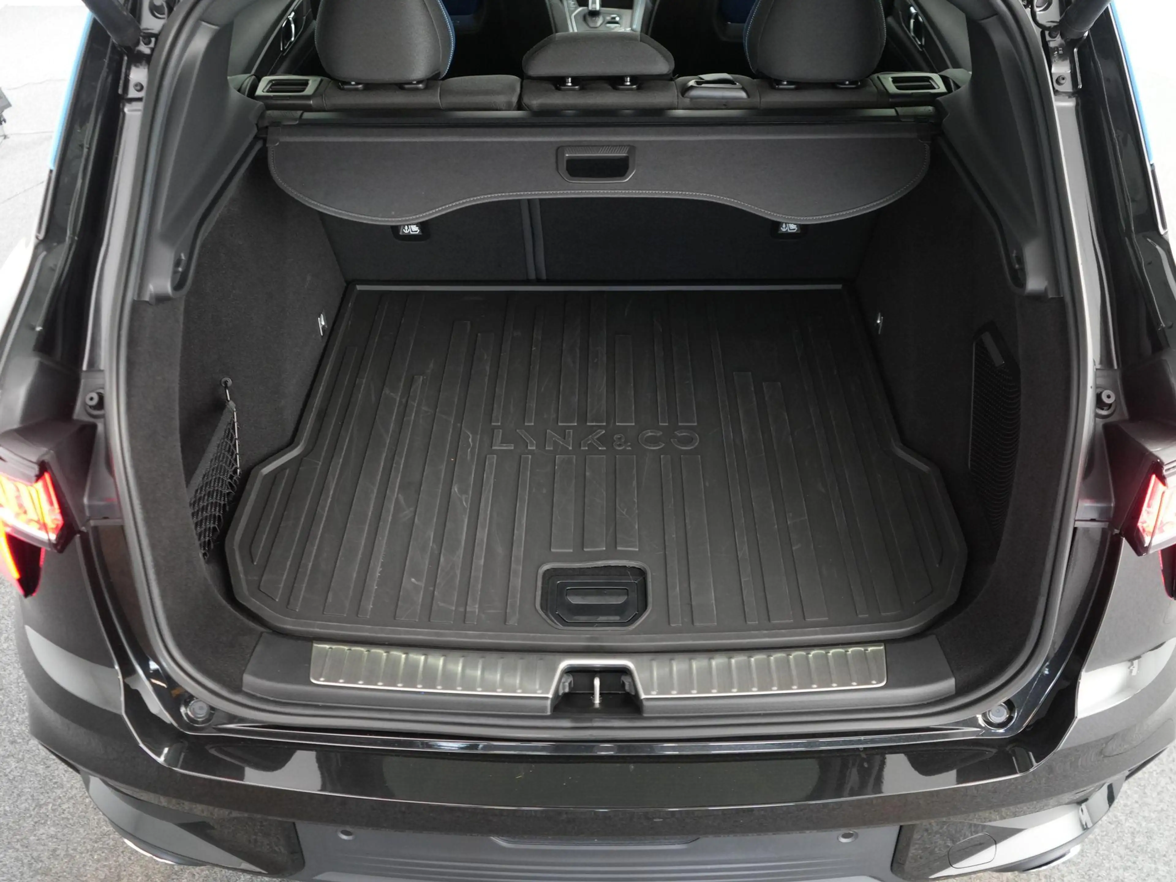 Lynk & Co 01 1.5 | Stuurverwarming | Zwarte hemel | Pano | ACC — photo 36