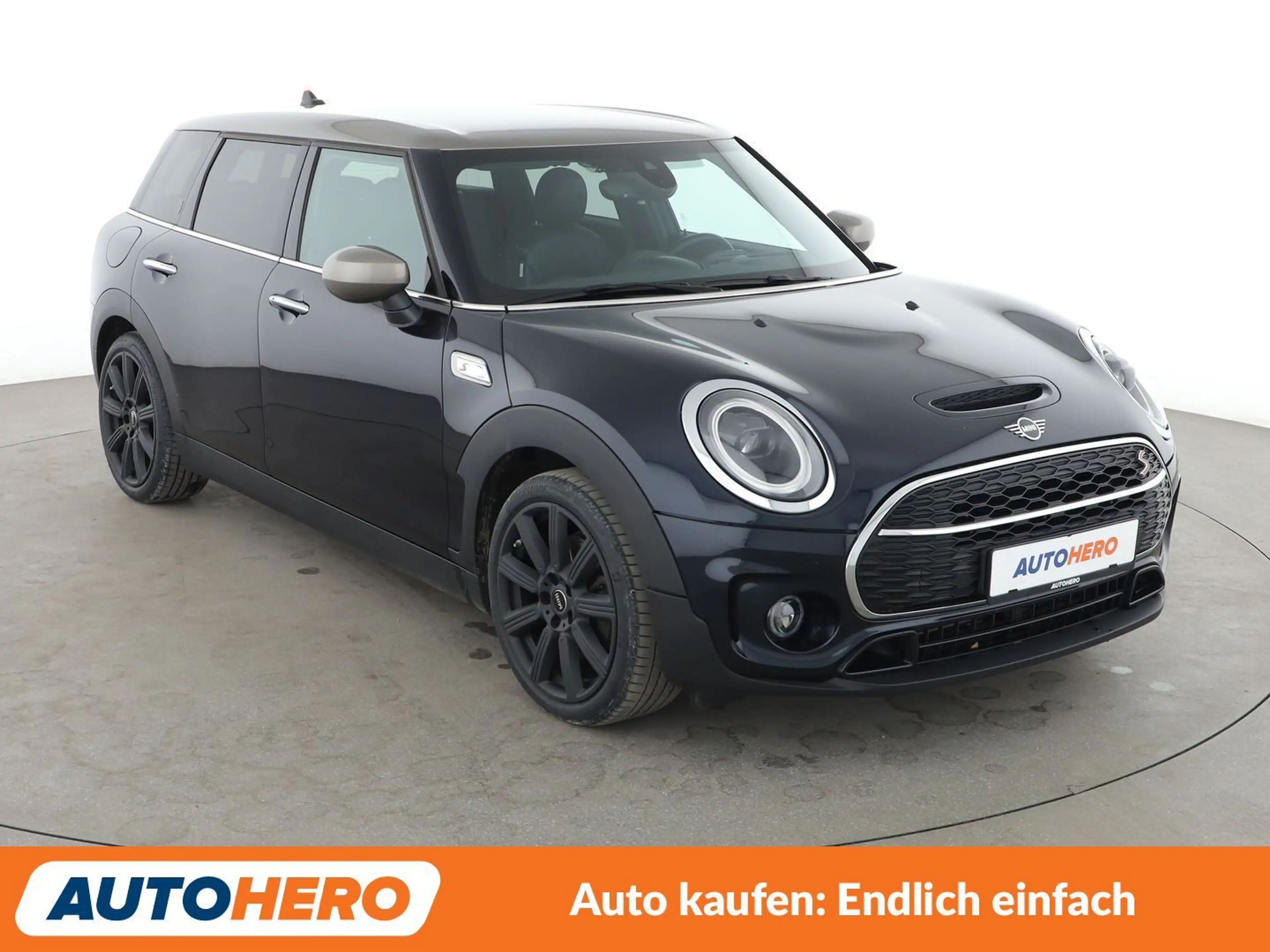 MINI Cooper S Clubman Cooper S Yours Trim Aut.*NAVI*CAM*SHZ* — photo 8