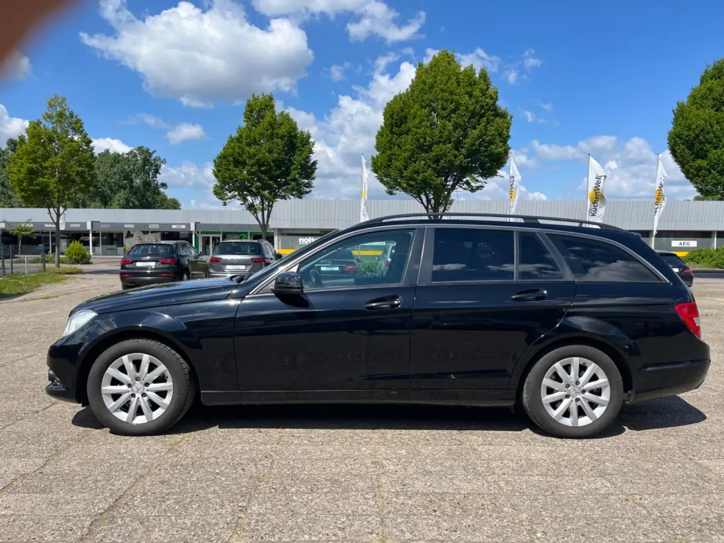 Mercedes-Benz C 220 CDI Automatik,Bordcomputer,TÜV NEU Schwarz - 2