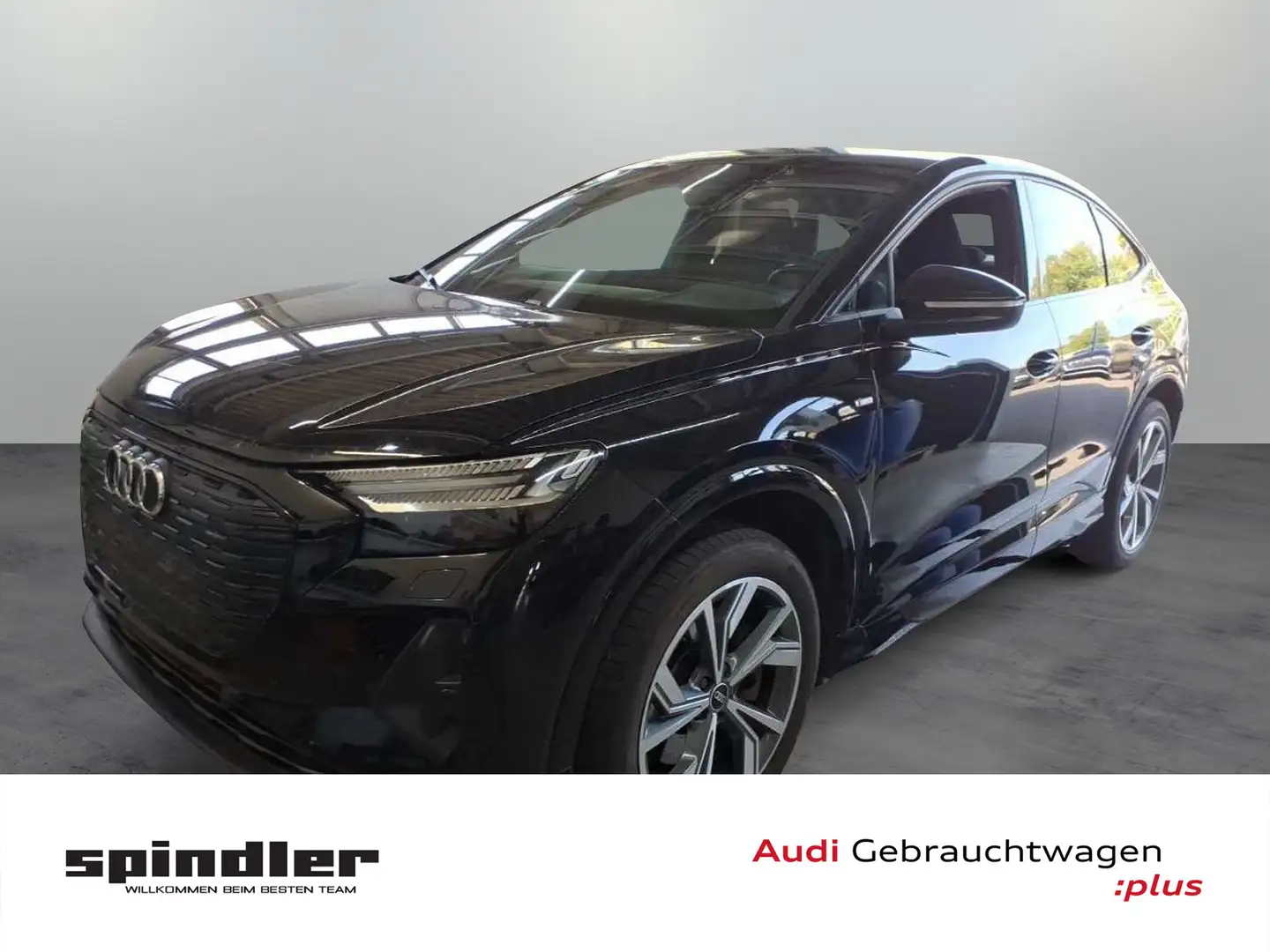 Audi Q4 e-tron S-Line 50 quattro / Matrix Schwarz - 1