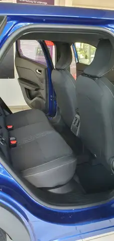 Mitsubishi Grandis view 10