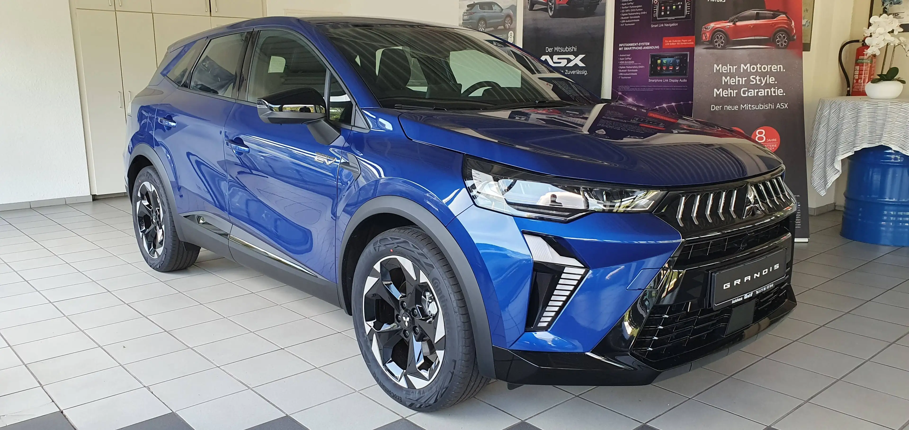 Mitsubishi Grandis 1.8 Hybrid Diamant PLUS AUTOMATIK/LED — photo 4