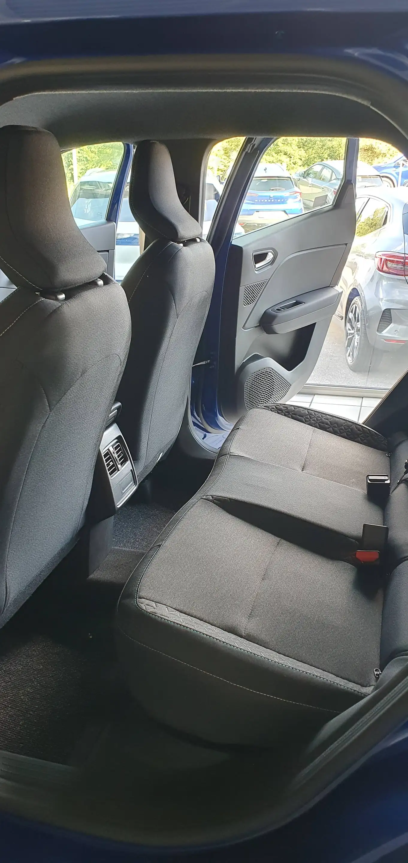 Mitsubishi Grandis 1.8 Hybrid Diamant PLUS AUTOMATIK/LED — photo 8