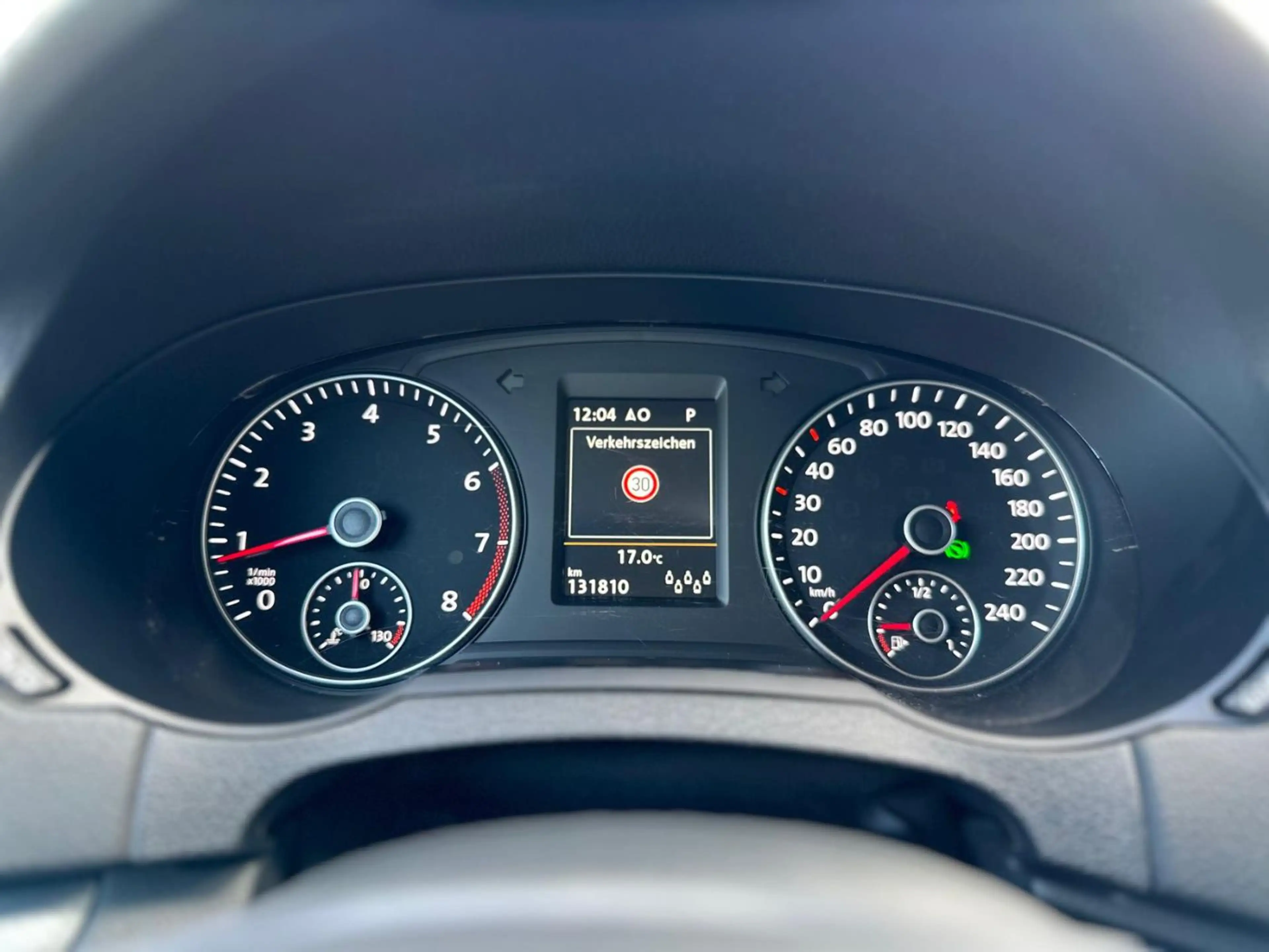 Volkswagen Sharan ACC AHK Navi PDC SHZ SpurW Winterp. Kam. — photo 15