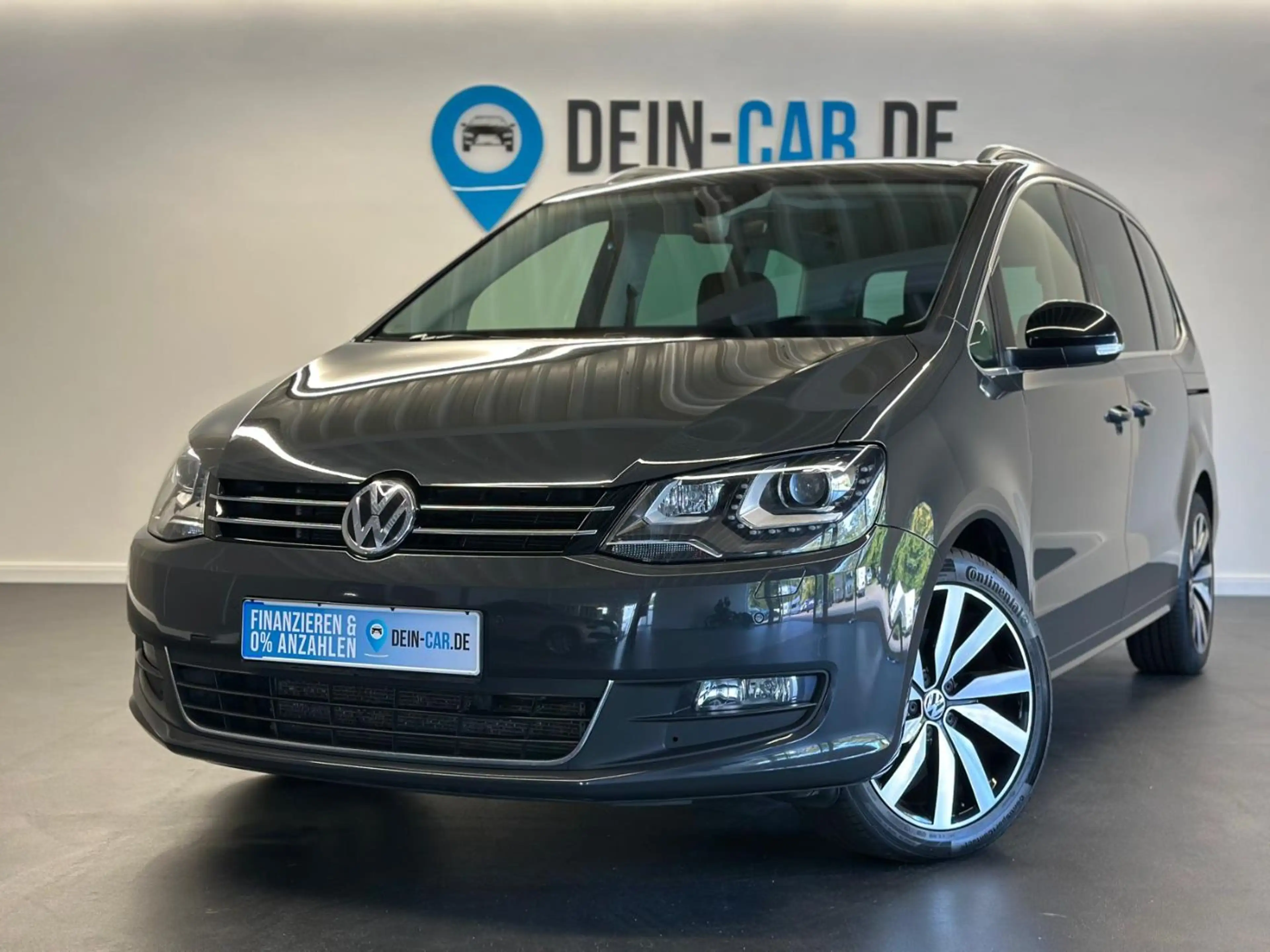 Volkswagen Sharan ACC AHK Navi PDC SHZ SpurW Winterp. Kam. — photo 2