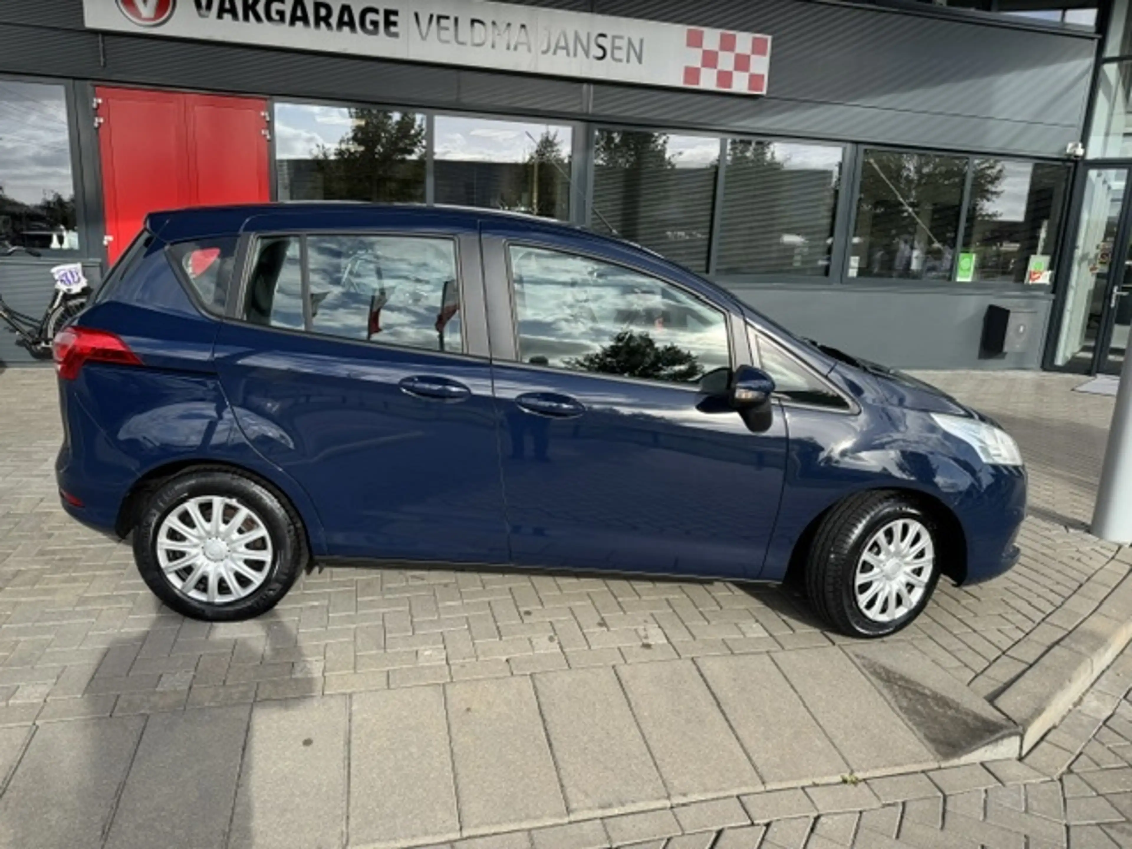 Ford B-Max 1.0 ECOBOOST STYLE + AIRCO/NAVI — photo 3
