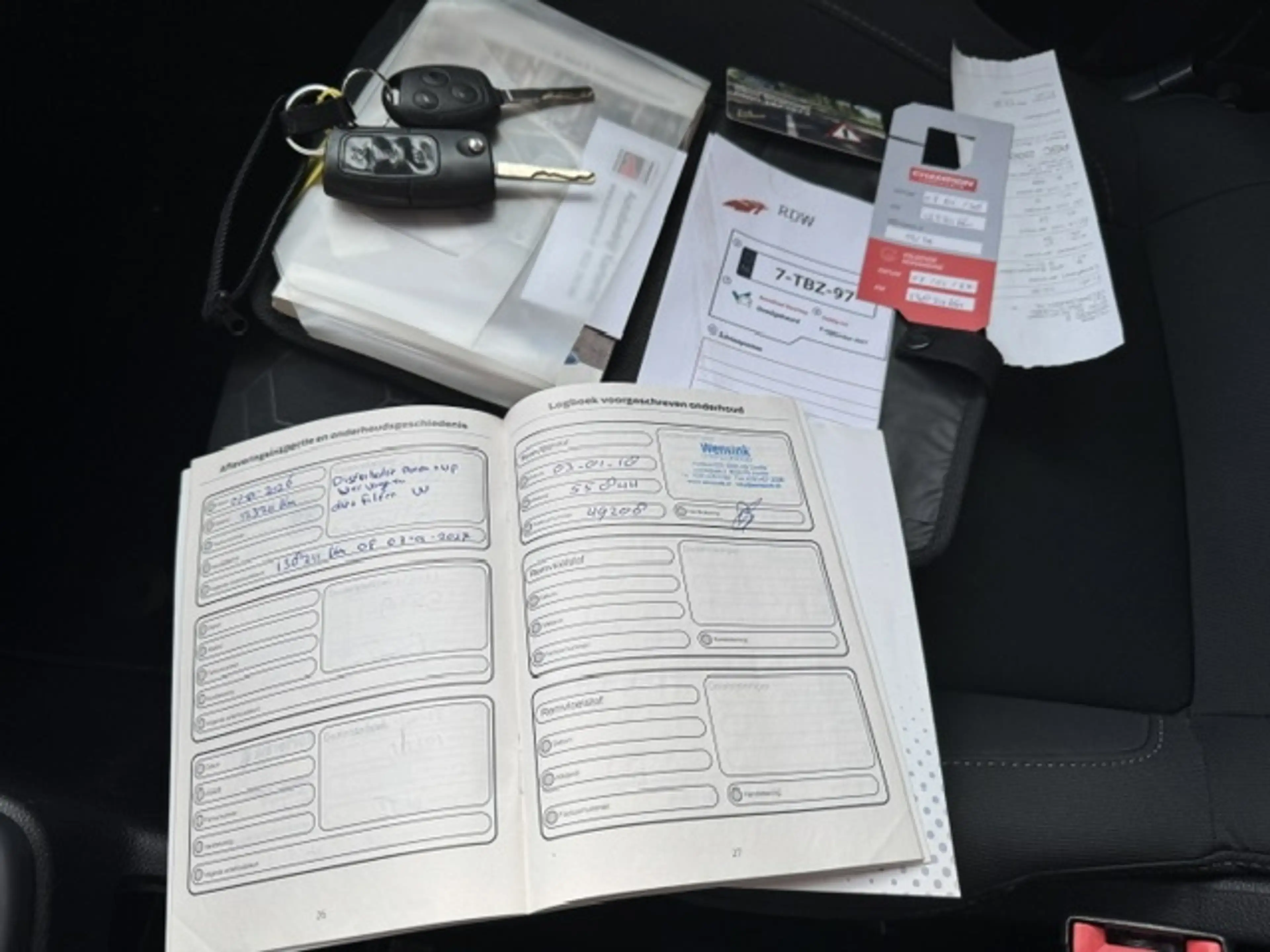 Ford B-Max 1.0 ECOBOOST STYLE + AIRCO/NAVI — photo 32