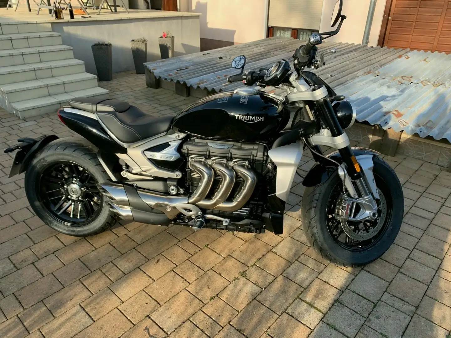 Triumph Rocket 3 R Noir - 1