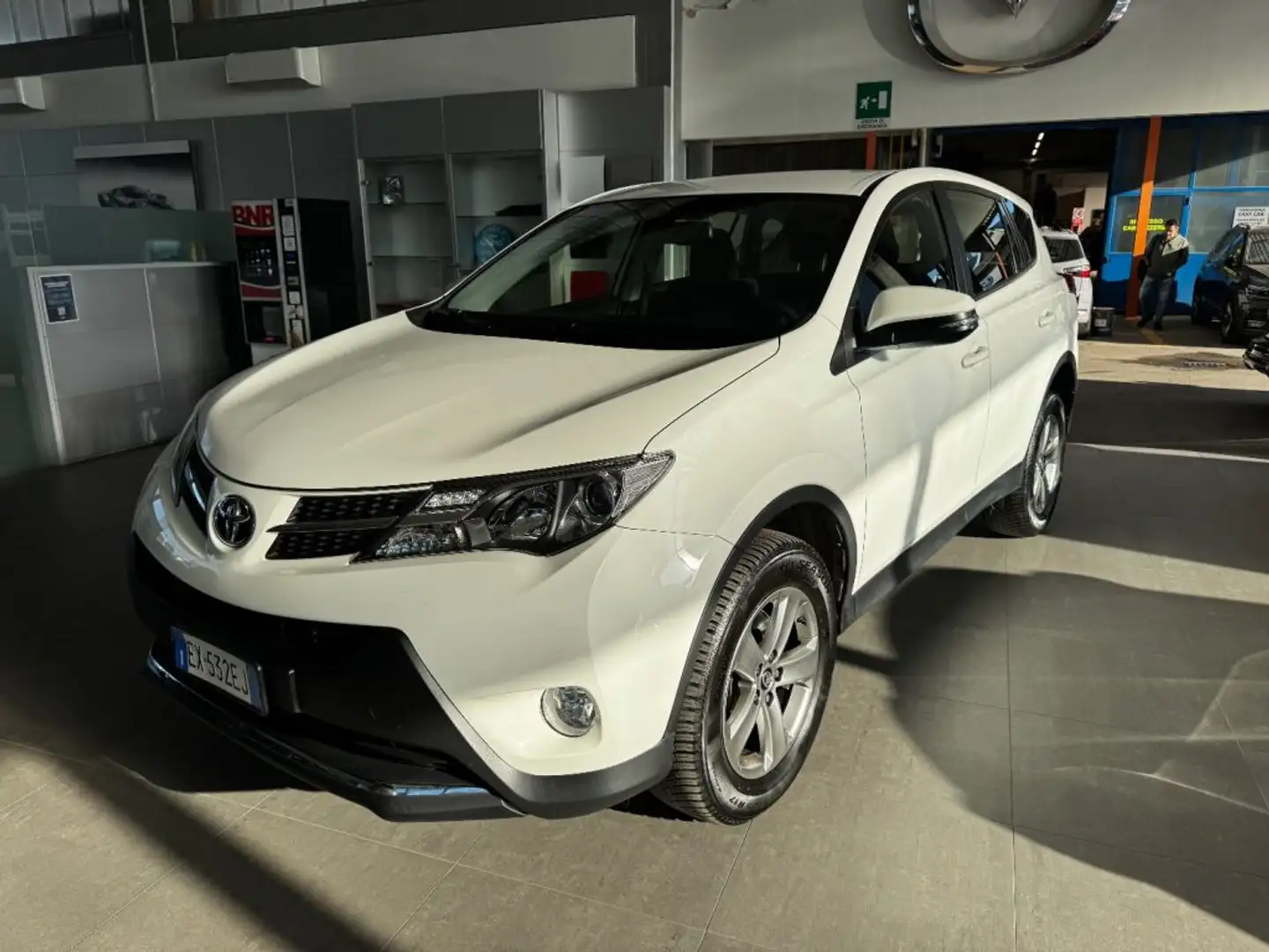 Toyota RAV 4 TD 2WD Style White Ed. Blanc - 1