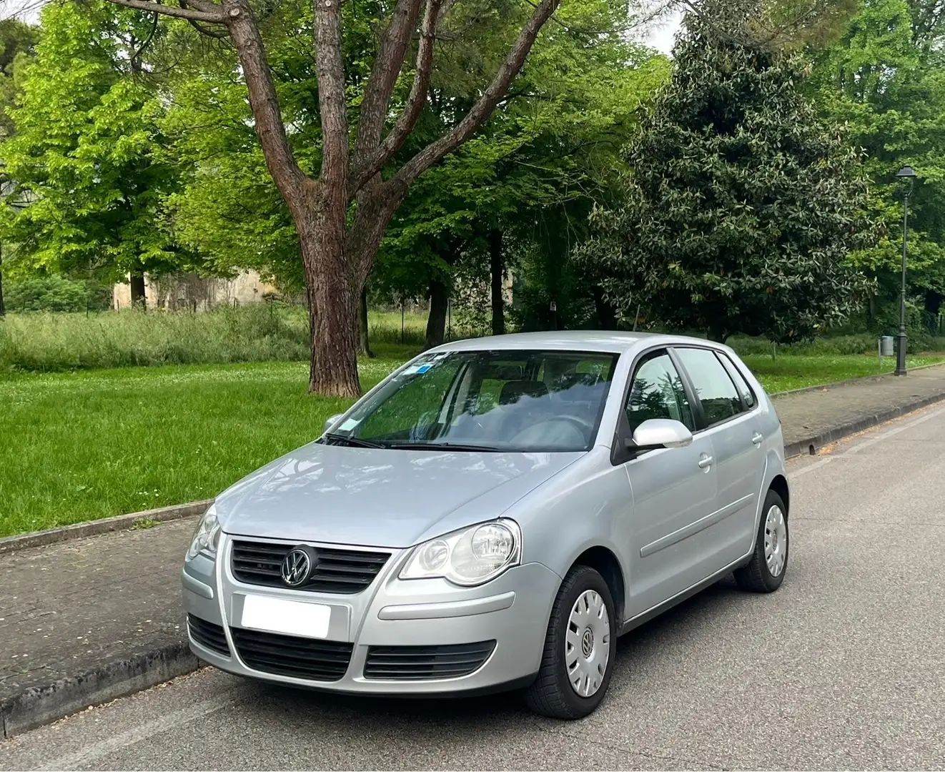 Volkswagen Polo Polo IV 2005 5p 1.4 Comfortline Argento - 1