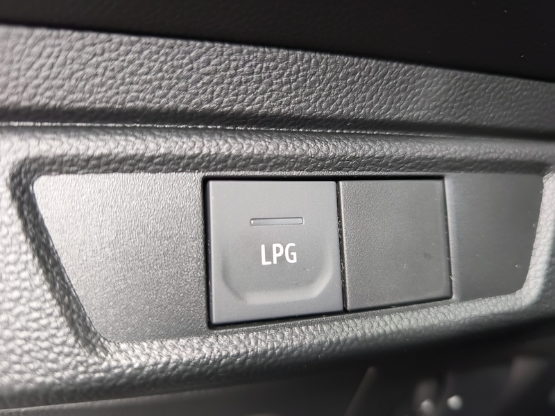 Dacia Jogger EXTREME TCe 100 ECO-G 7-SITZER KLIMA*ALLW — photo 15