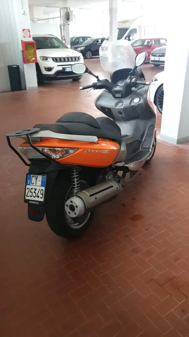 Kymco Xciting 250i Naranja - 1