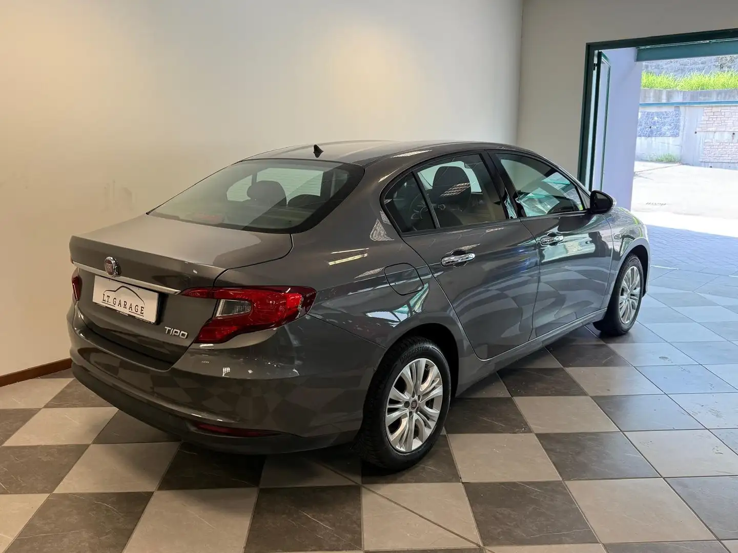 Fiat Tipo Tipo 4p 1.4 Easy 95cv Beige - 2