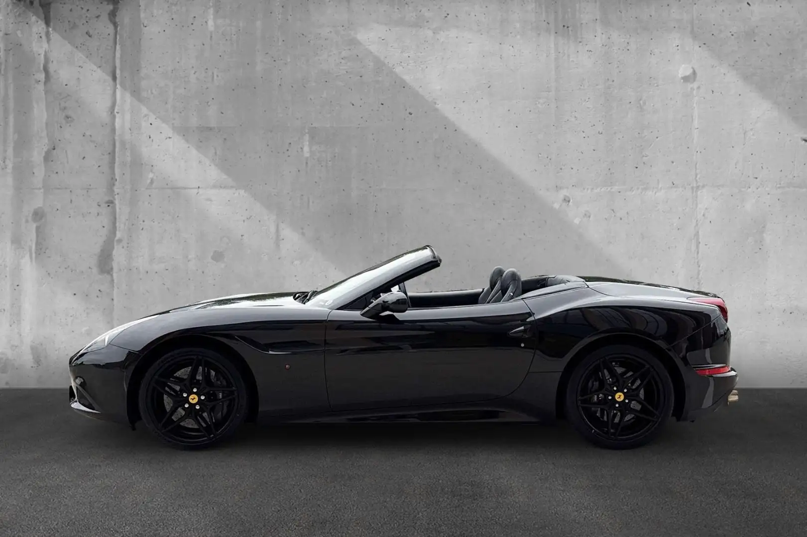 Ferrari California T*All Black* Schwarz - 2