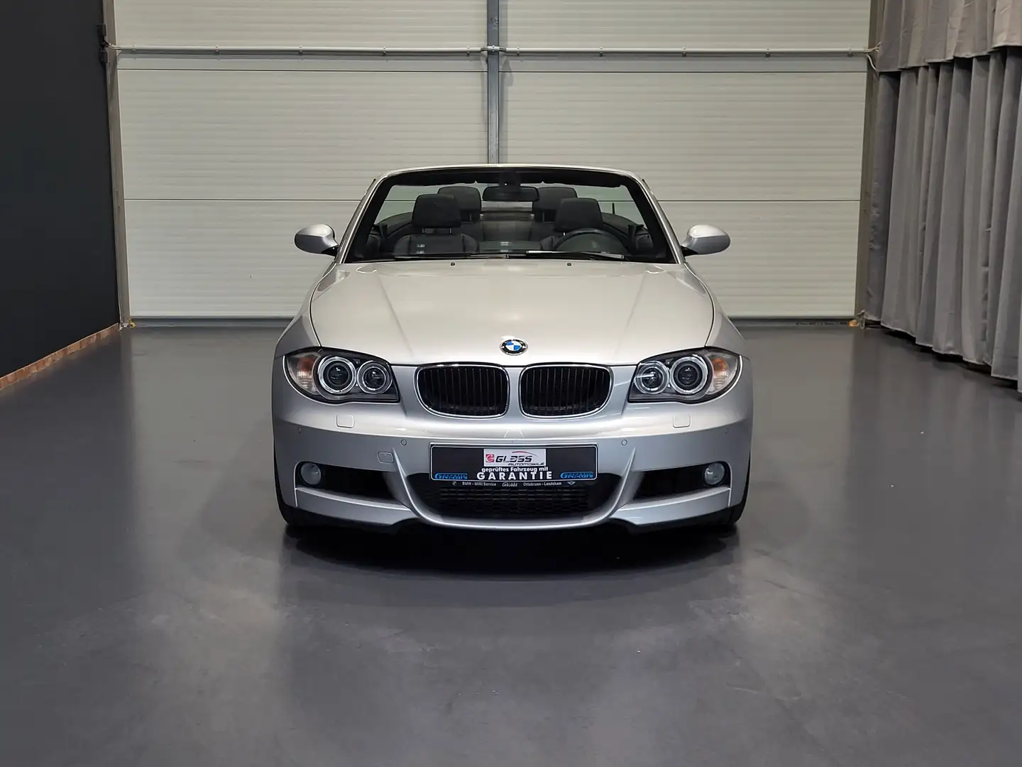 BMW 120 d Cabrio M-Paket *Leder| Navi Prof.| Xenon| PDC* Silber - 2