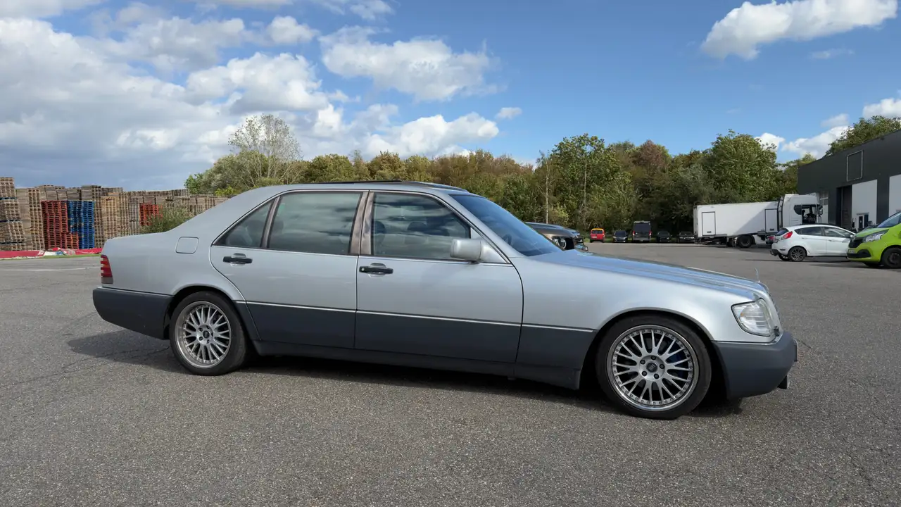 Mercedes-Benz S 320, foto 2