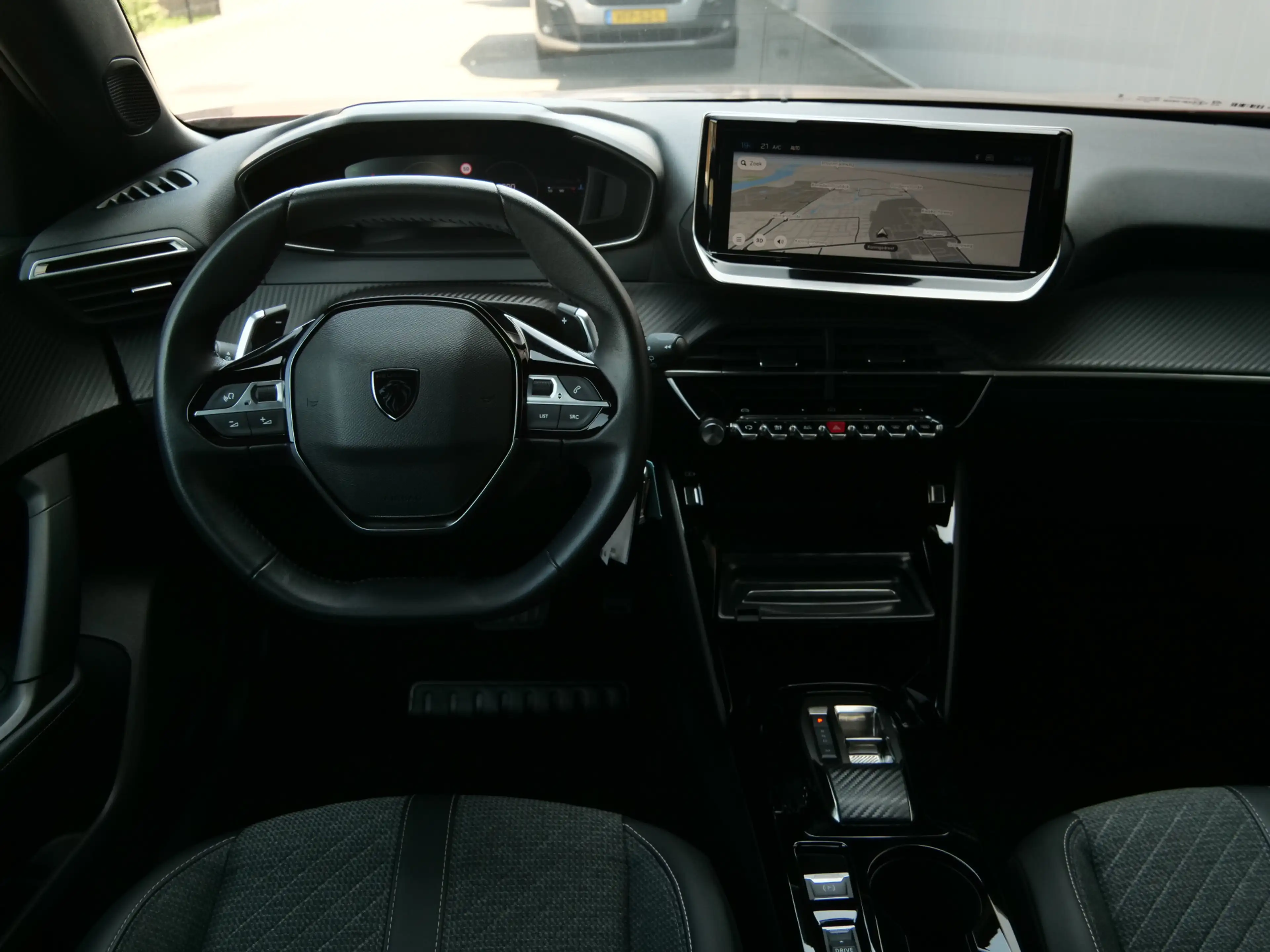 Peugeot 2008 1.2 PureTech 130pk Allure Automaat Camera / Naviga — photo 25