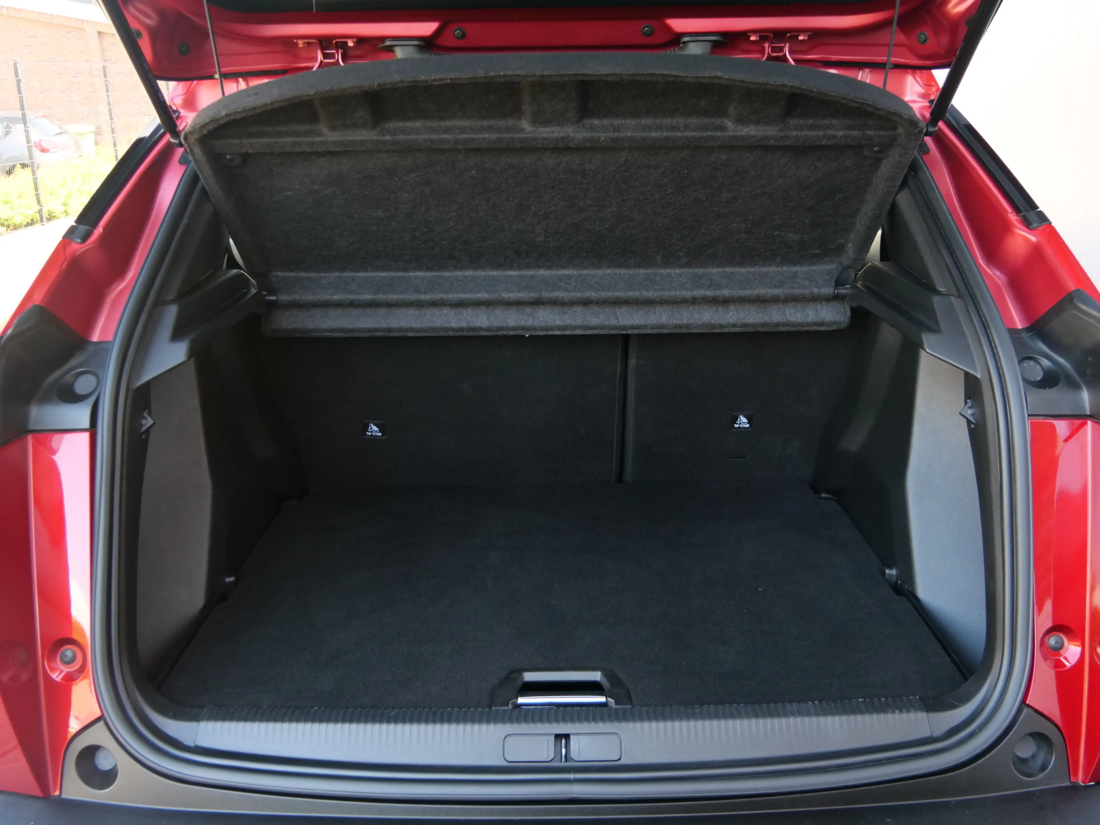 Peugeot 2008 1.2 PureTech 130pk Allure Automaat Camera / Naviga — photo 16