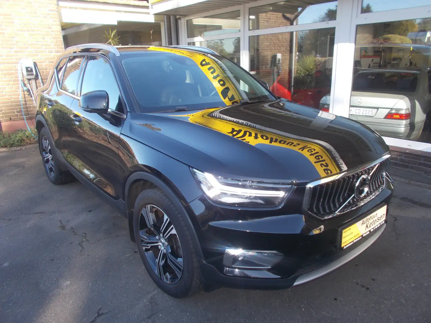 Volvo XC40 Inscription AWD AHK Leder Noir - 2