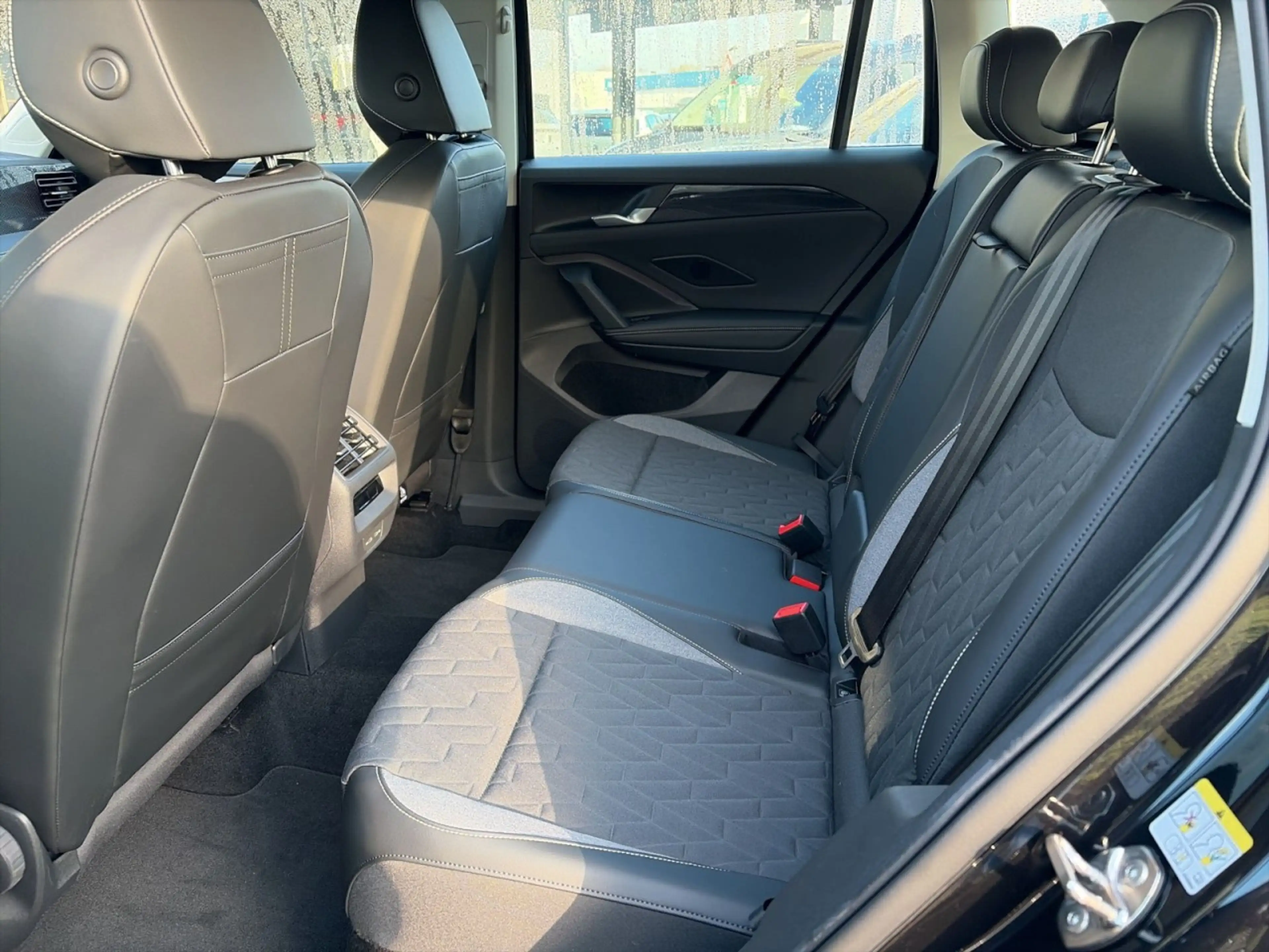 Volkswagen Tiguan 1.5 eTSI DSG GOAL Klima Navi Rückfahrkamera — photo 8