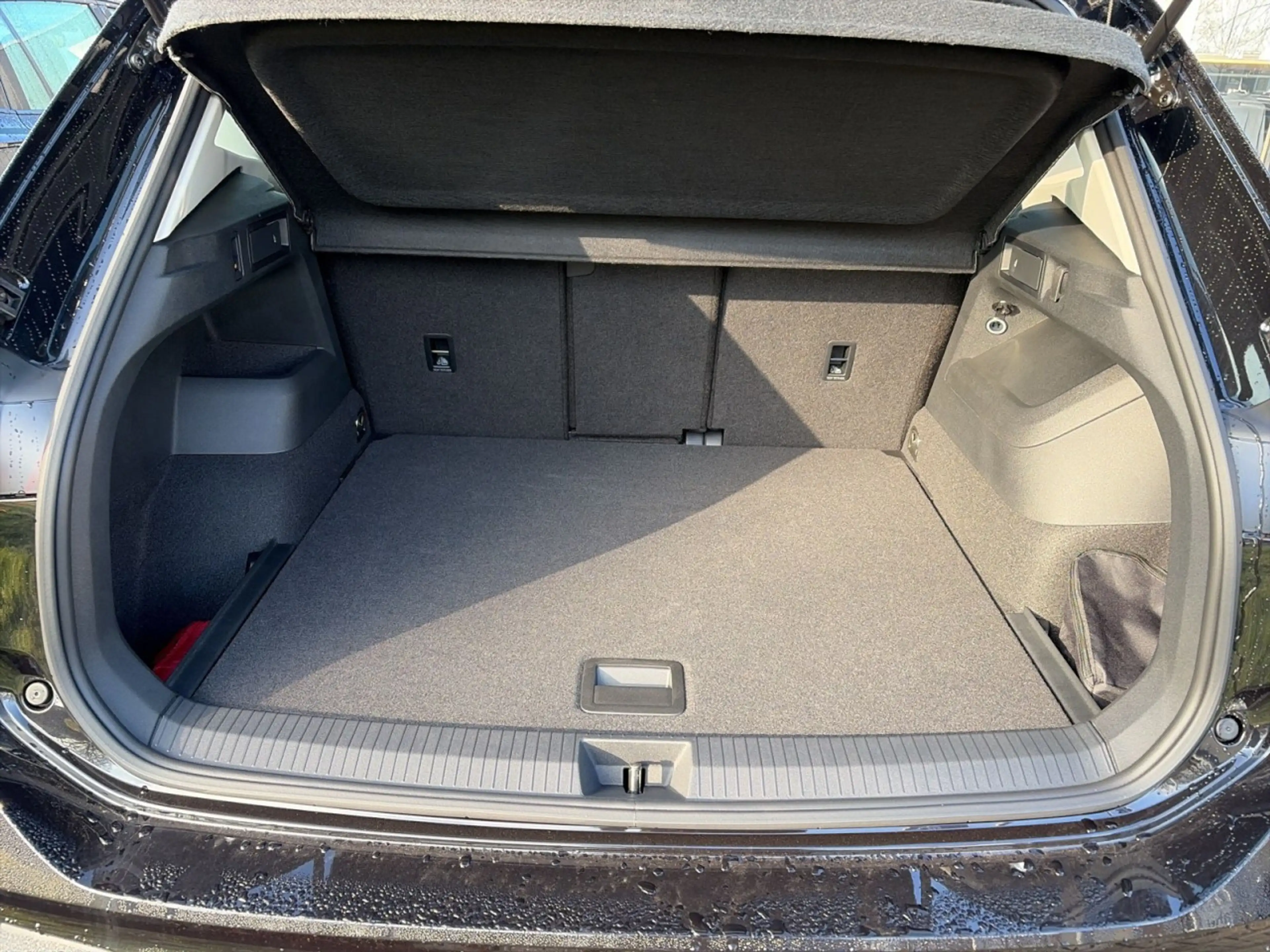 Volkswagen Tiguan 1.5 eTSI DSG GOAL Klima Navi Rückfahrkamera — photo 6