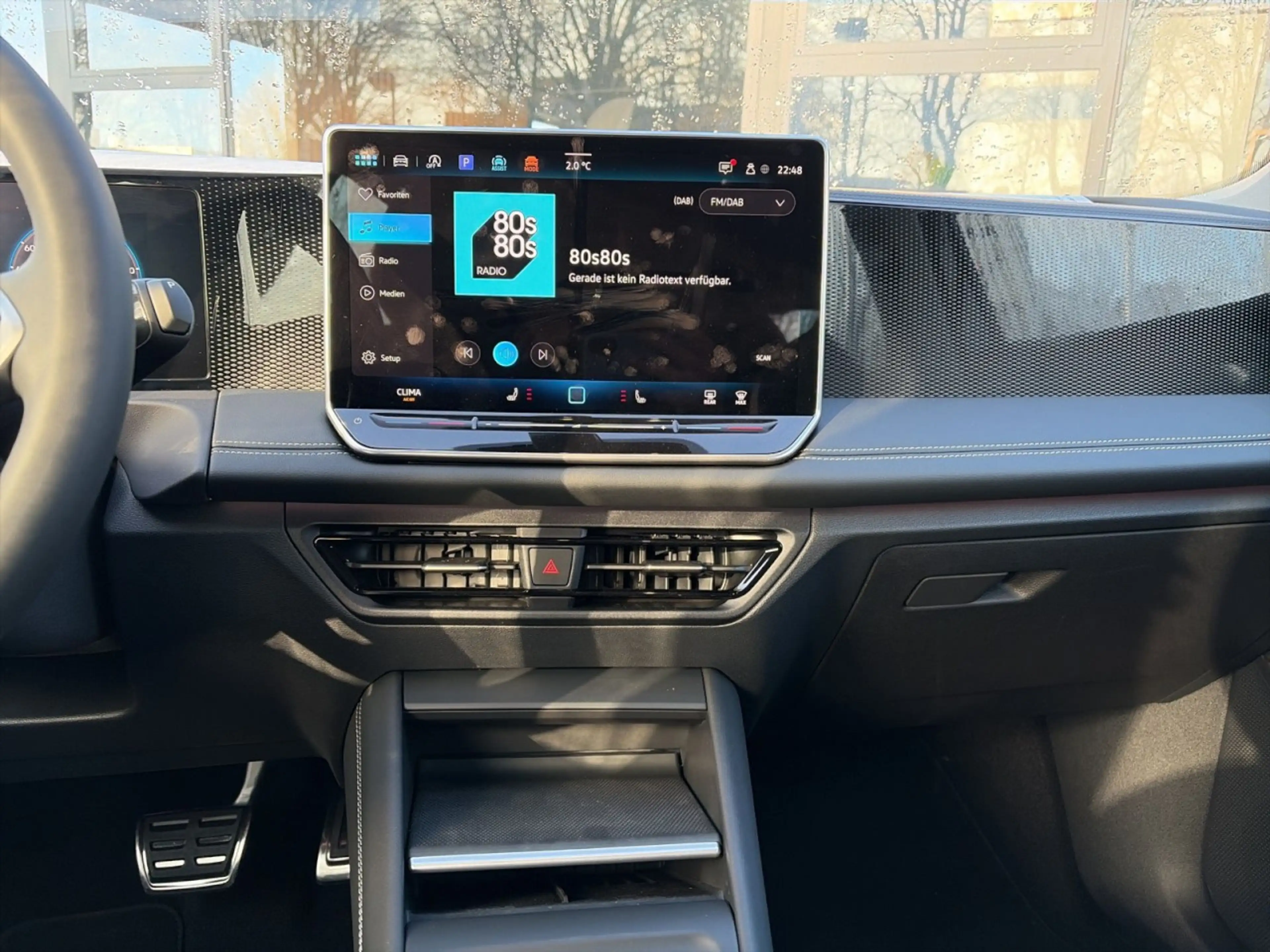 Volkswagen Tiguan 1.5 eTSI DSG GOAL Klima Navi Rückfahrkamera — photo 12