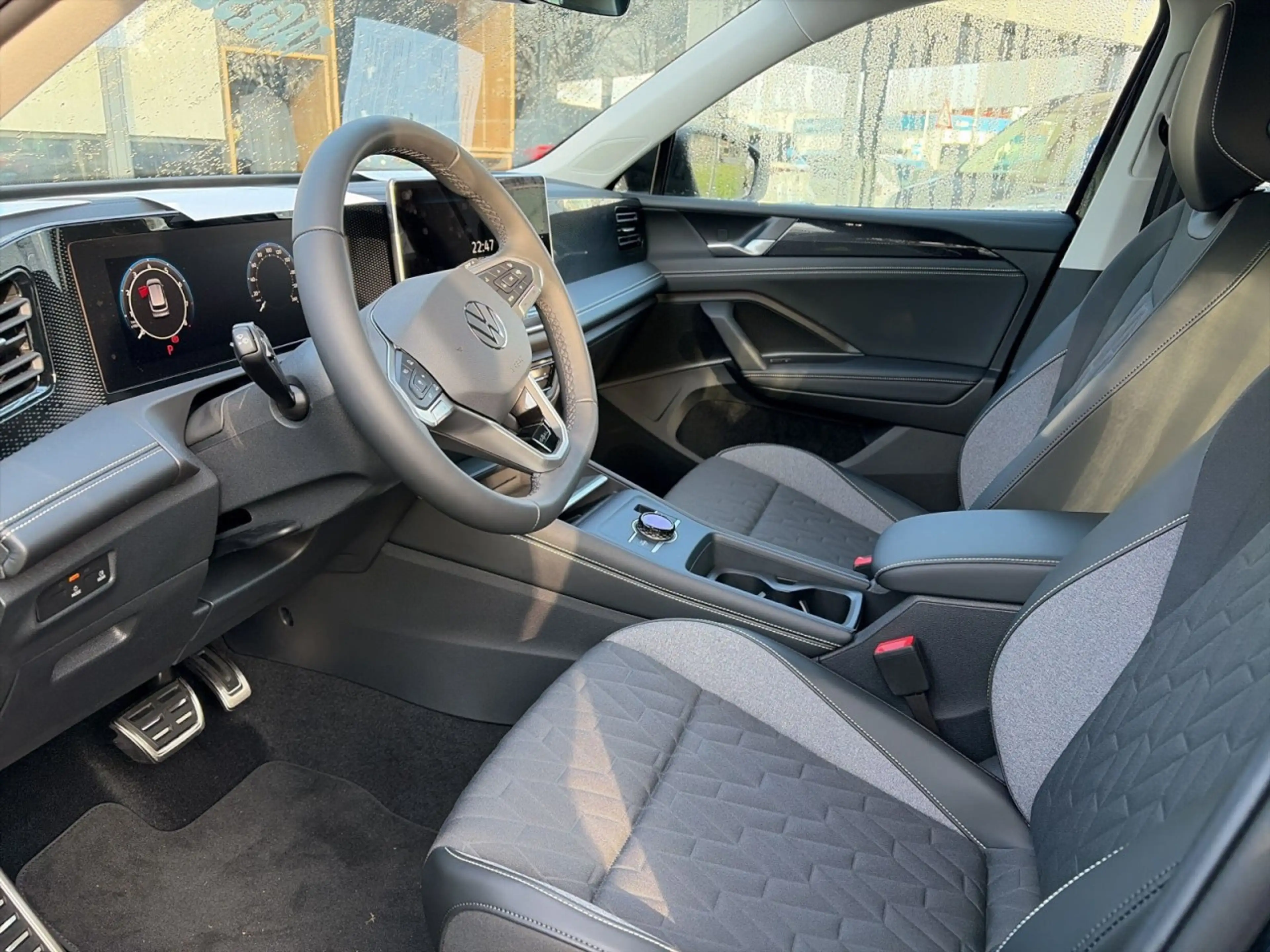 Volkswagen Tiguan 1.5 eTSI DSG GOAL Klima Navi Rückfahrkamera — photo 7